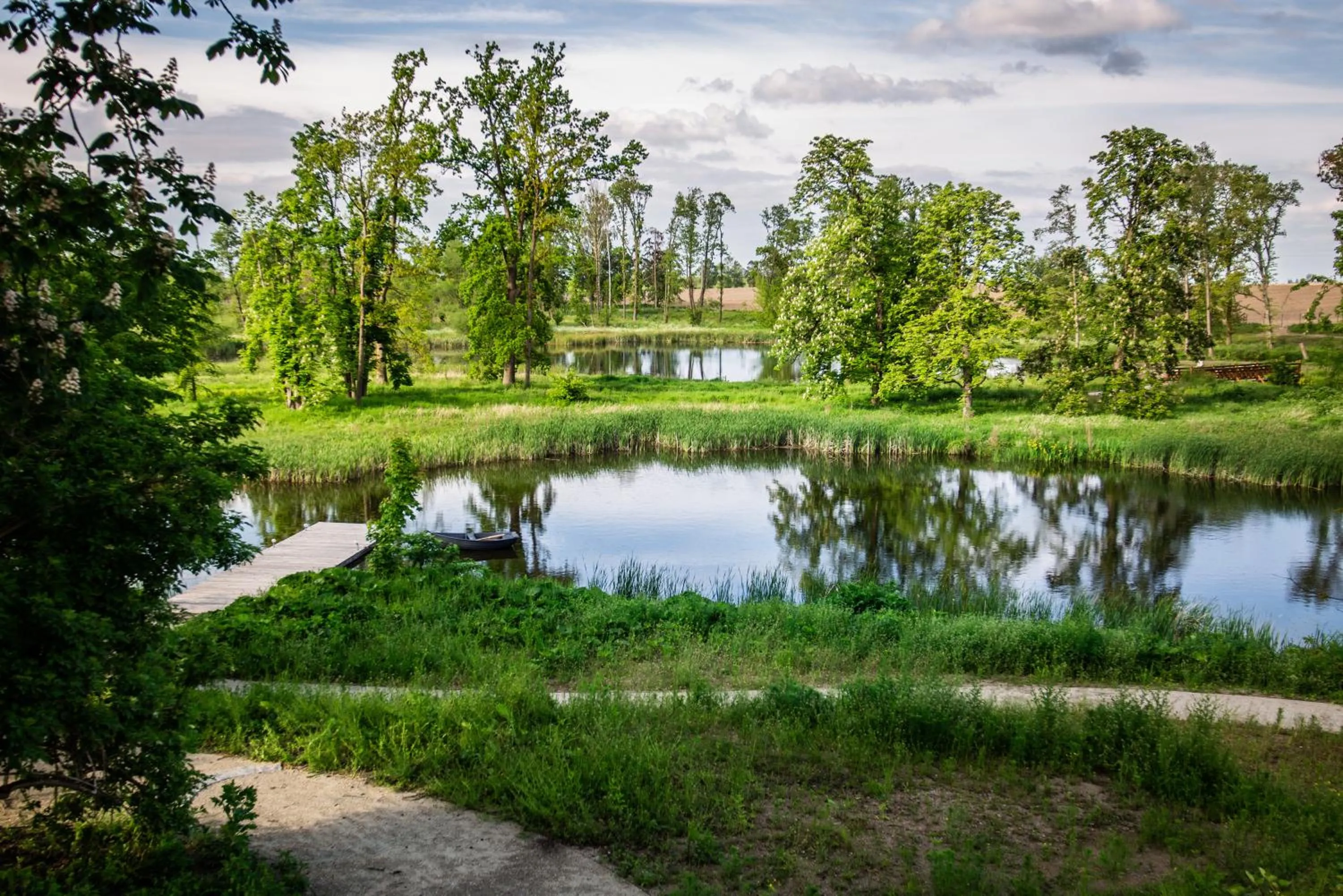 Spring in Pałac Komierowo