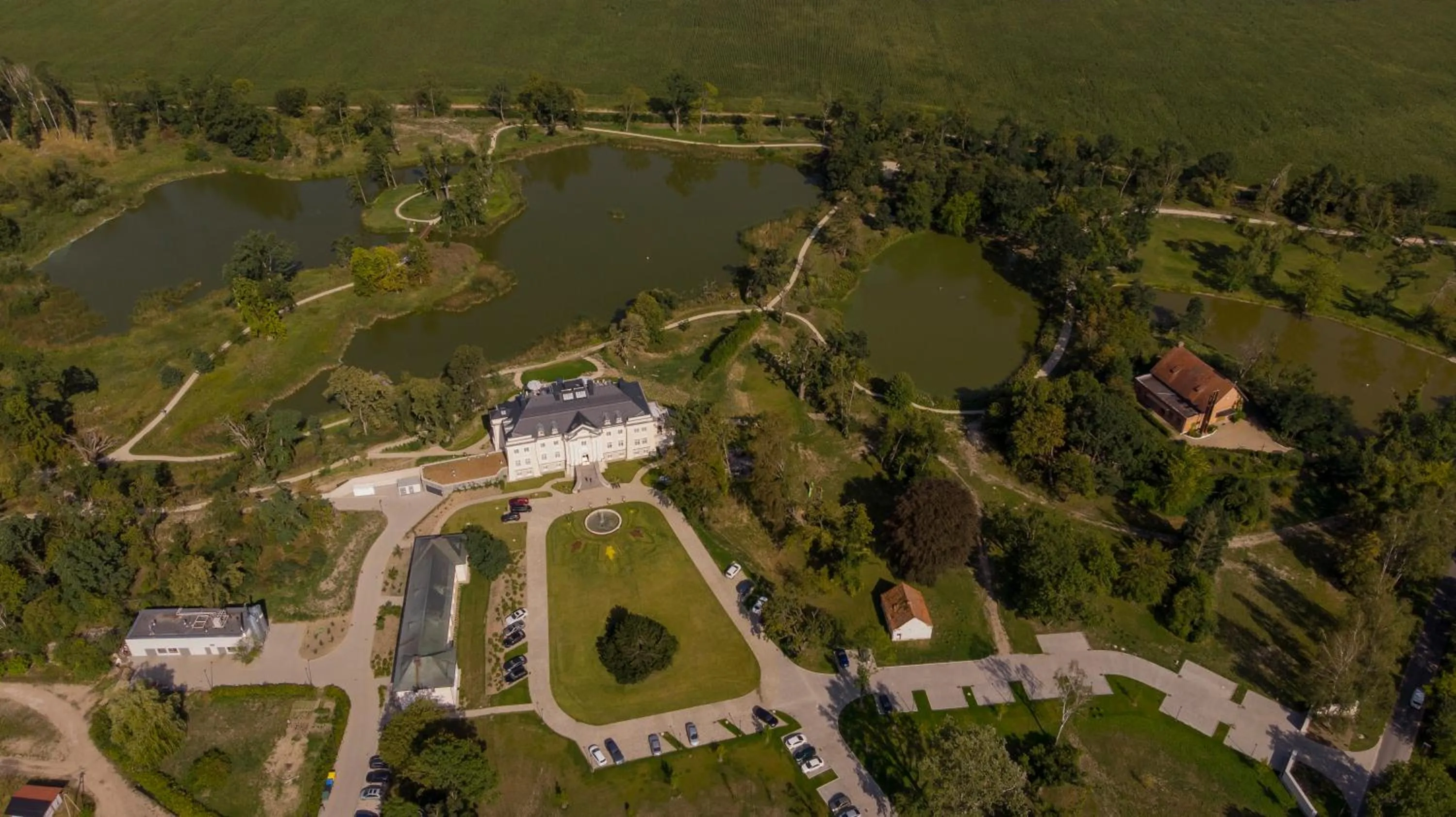 Day in Pałac Komierowo