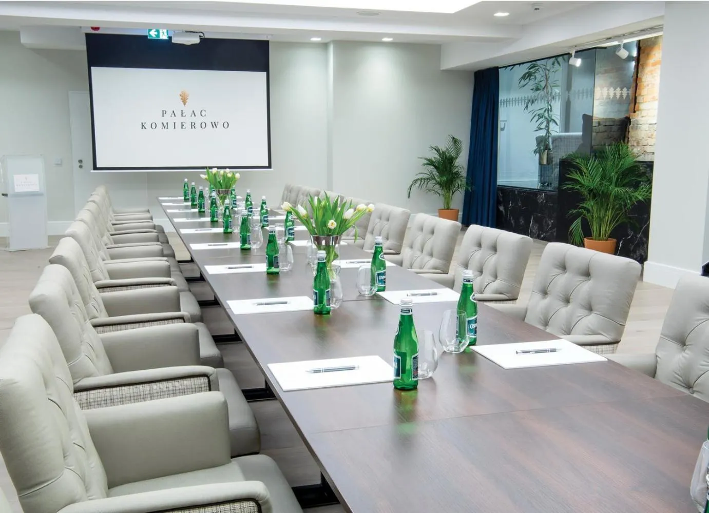 Meeting/conference room in Pałac Komierowo