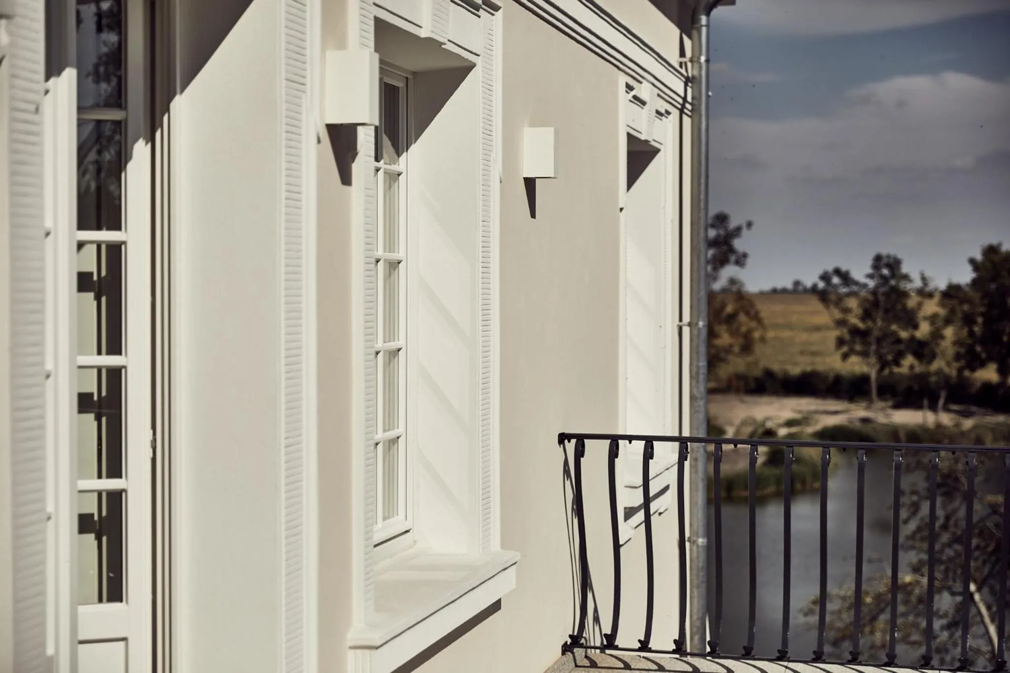 Property building in Pałac Komierowo