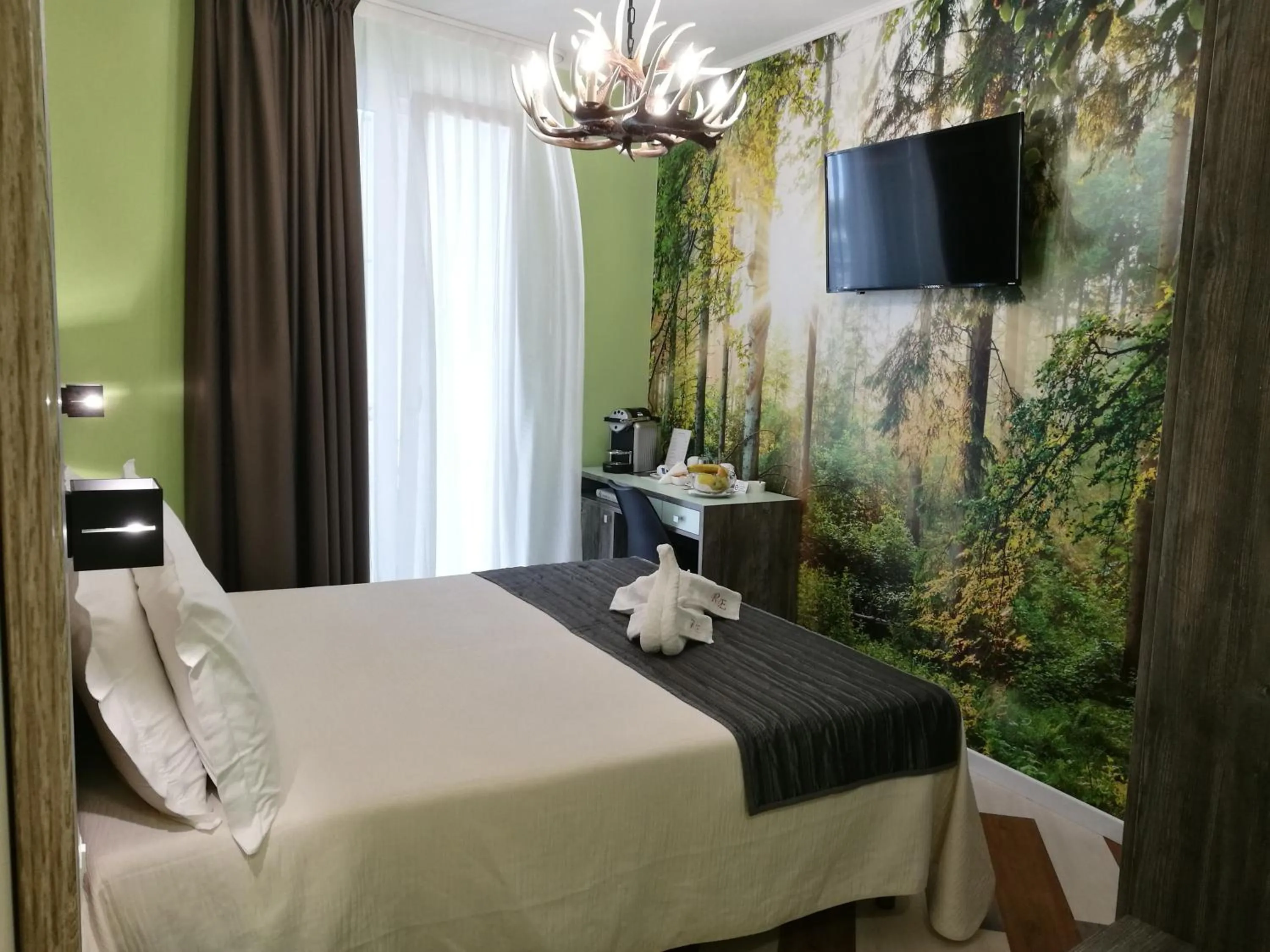 TV and multimedia, Bed in Residence Eleonora