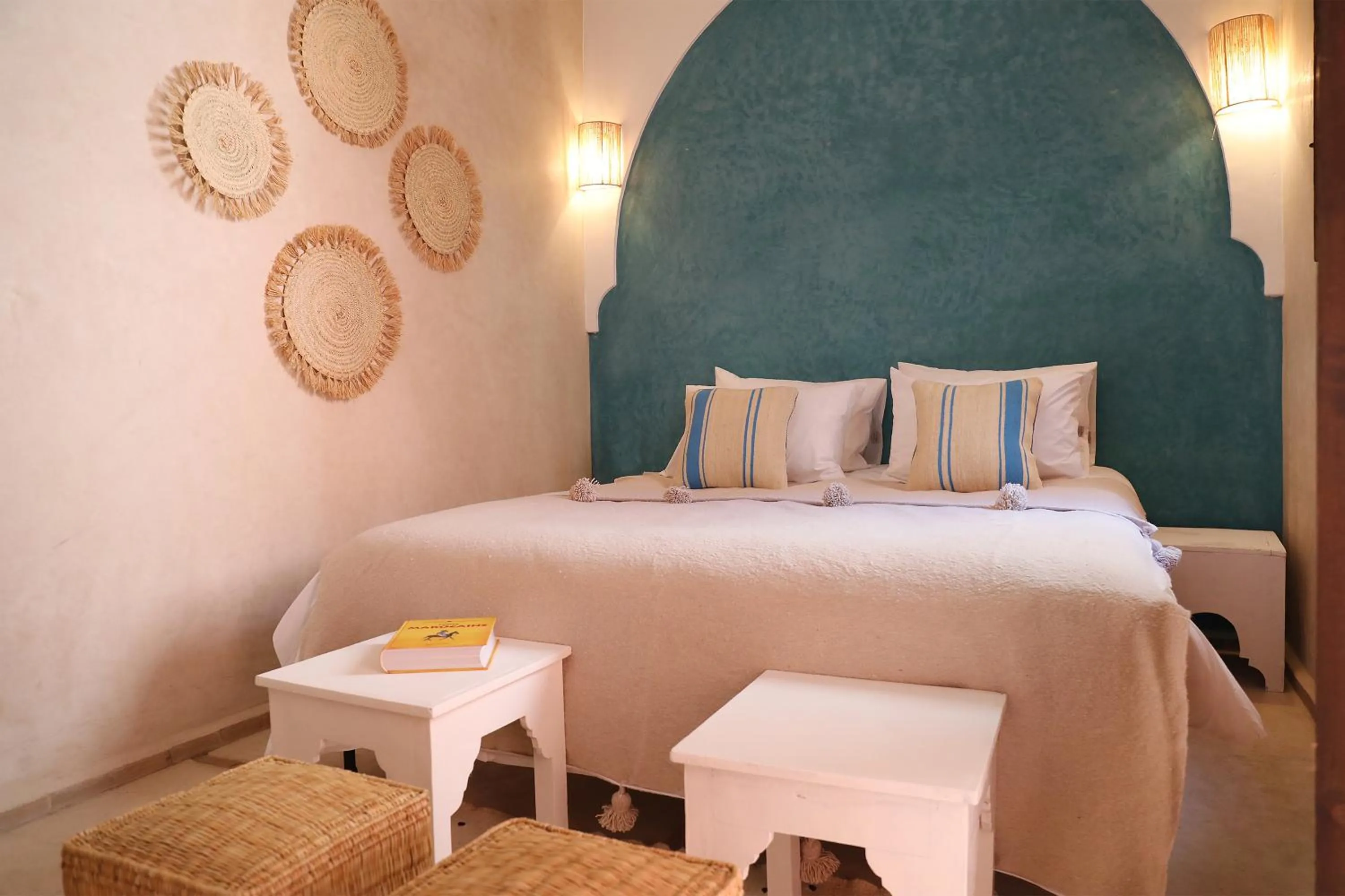 Bed in Riad l'Oiseau du Paradis