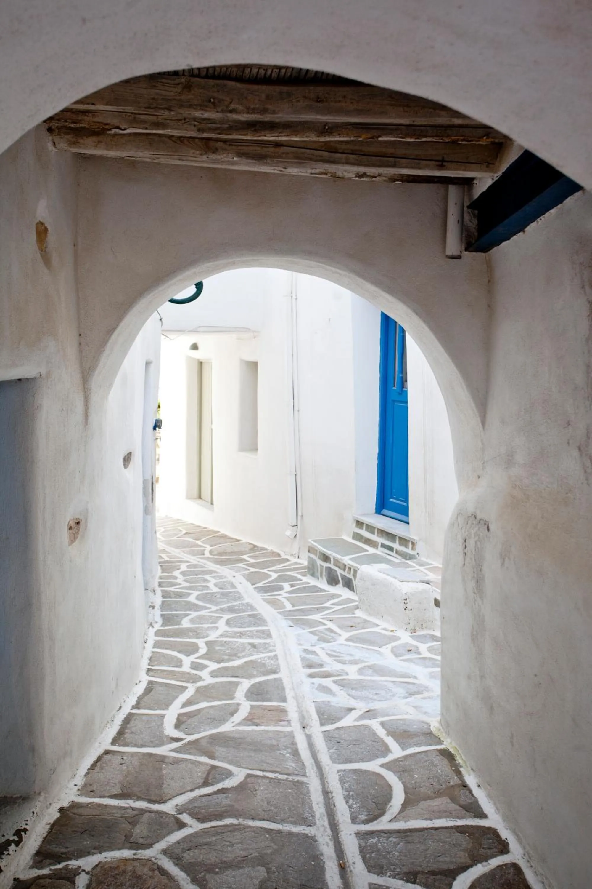 Location in Mr and Mrs White Paros