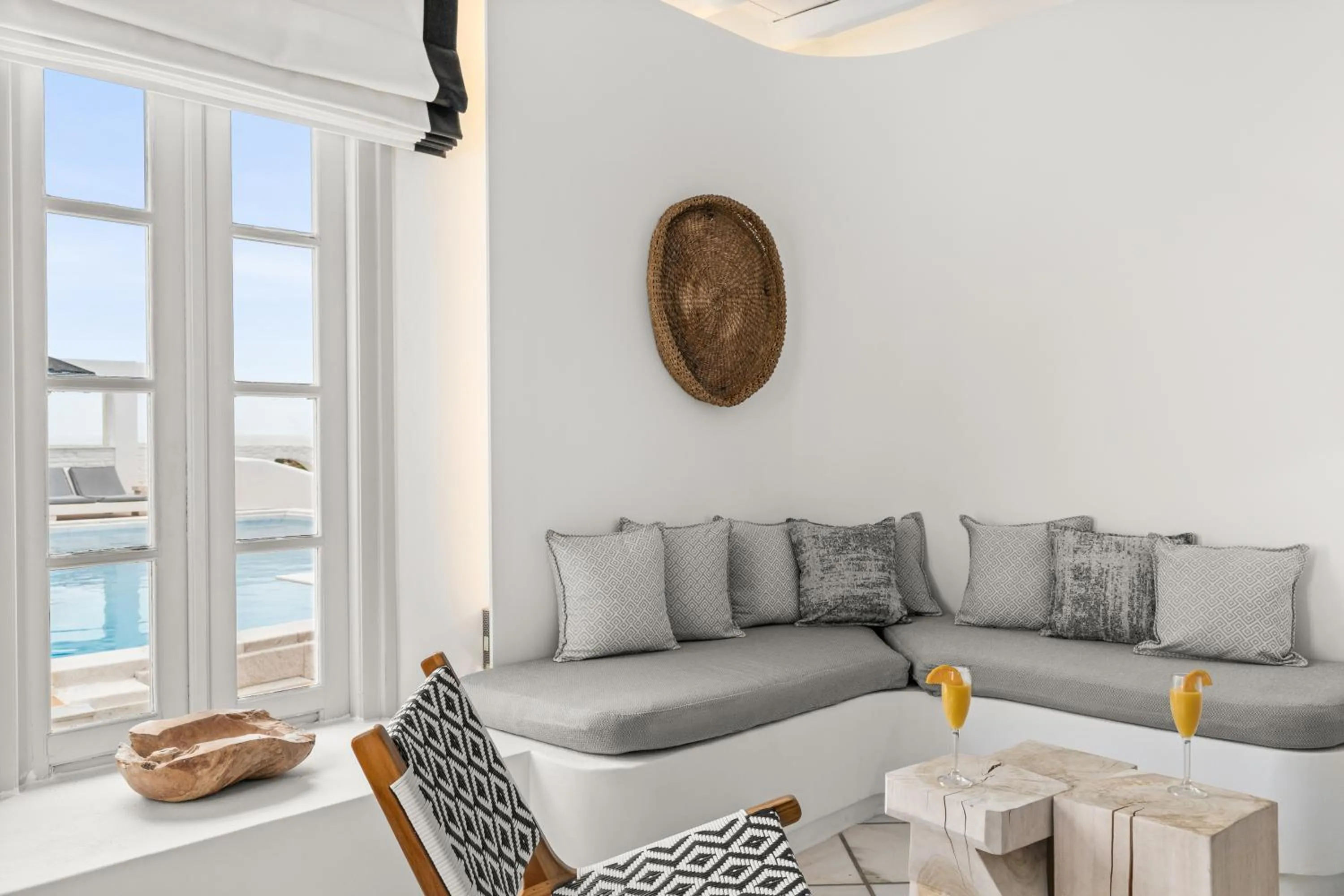 Lobby or reception in Mr and Mrs White Paros