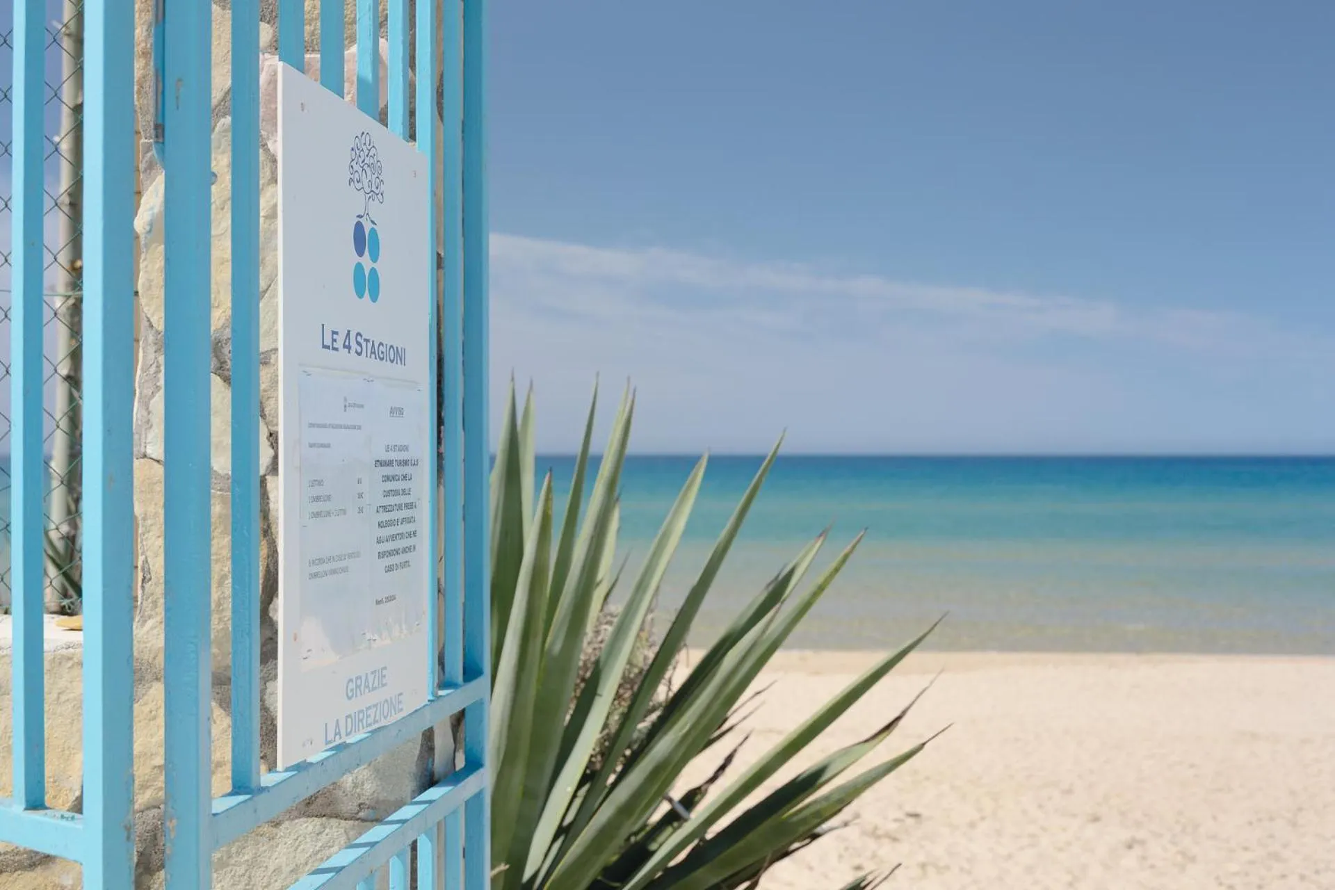 Sea view in Residence Le 4 Stagioni