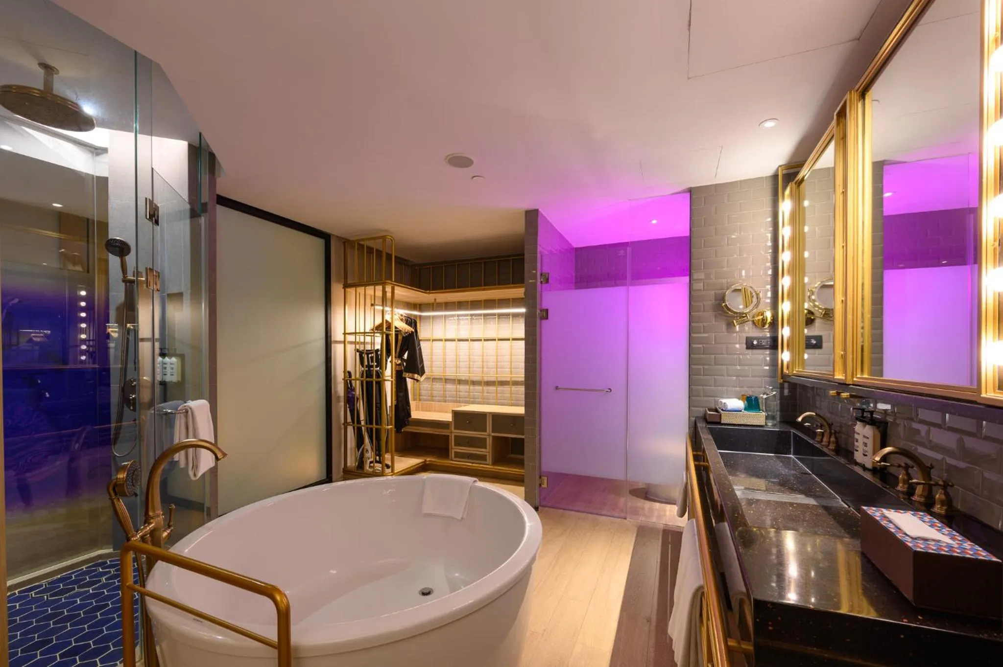 Bedroom in Hotel Indigo Phuket Patong by IHG