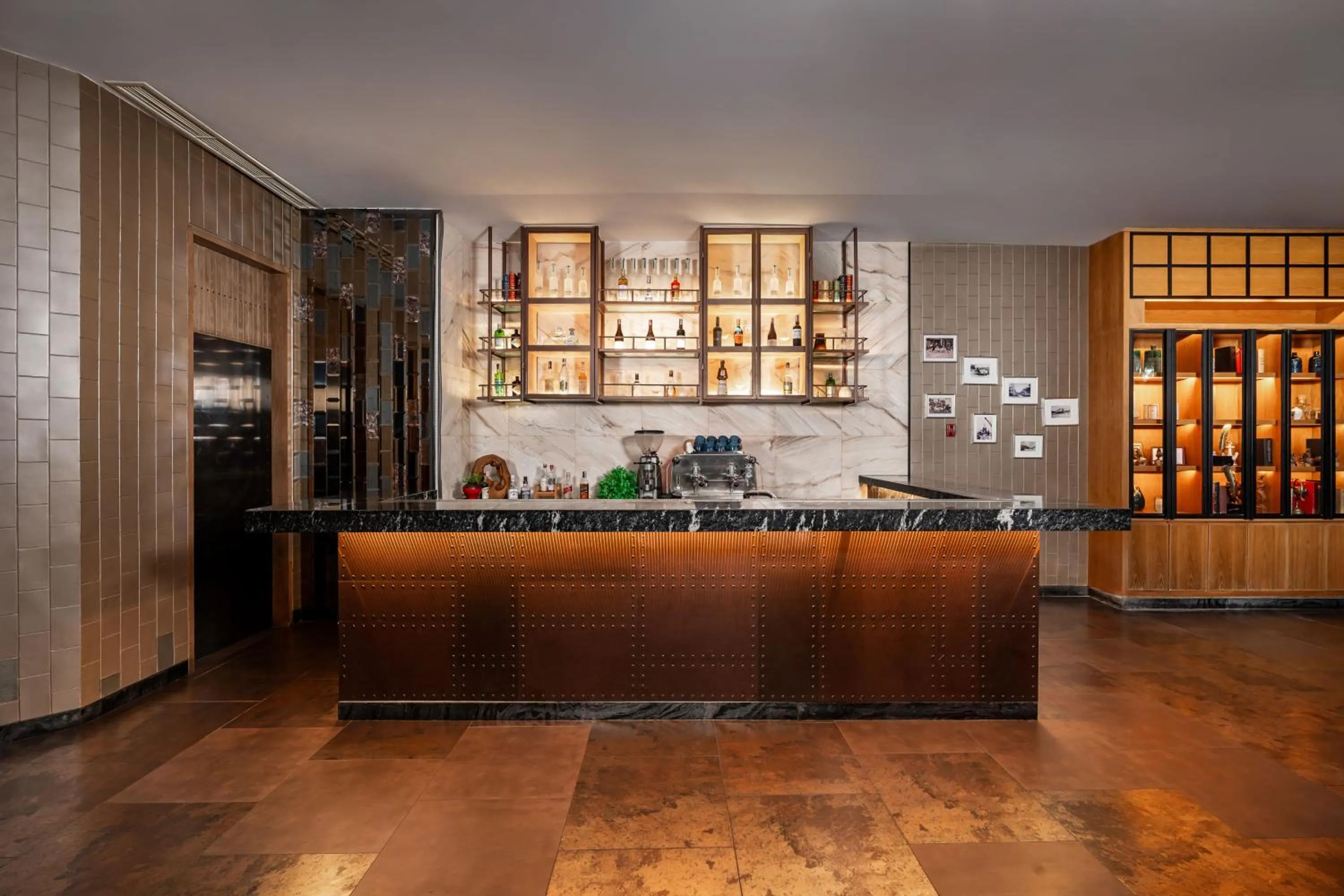 Lounge or bar in Hotel Indigo Phuket Patong by IHG