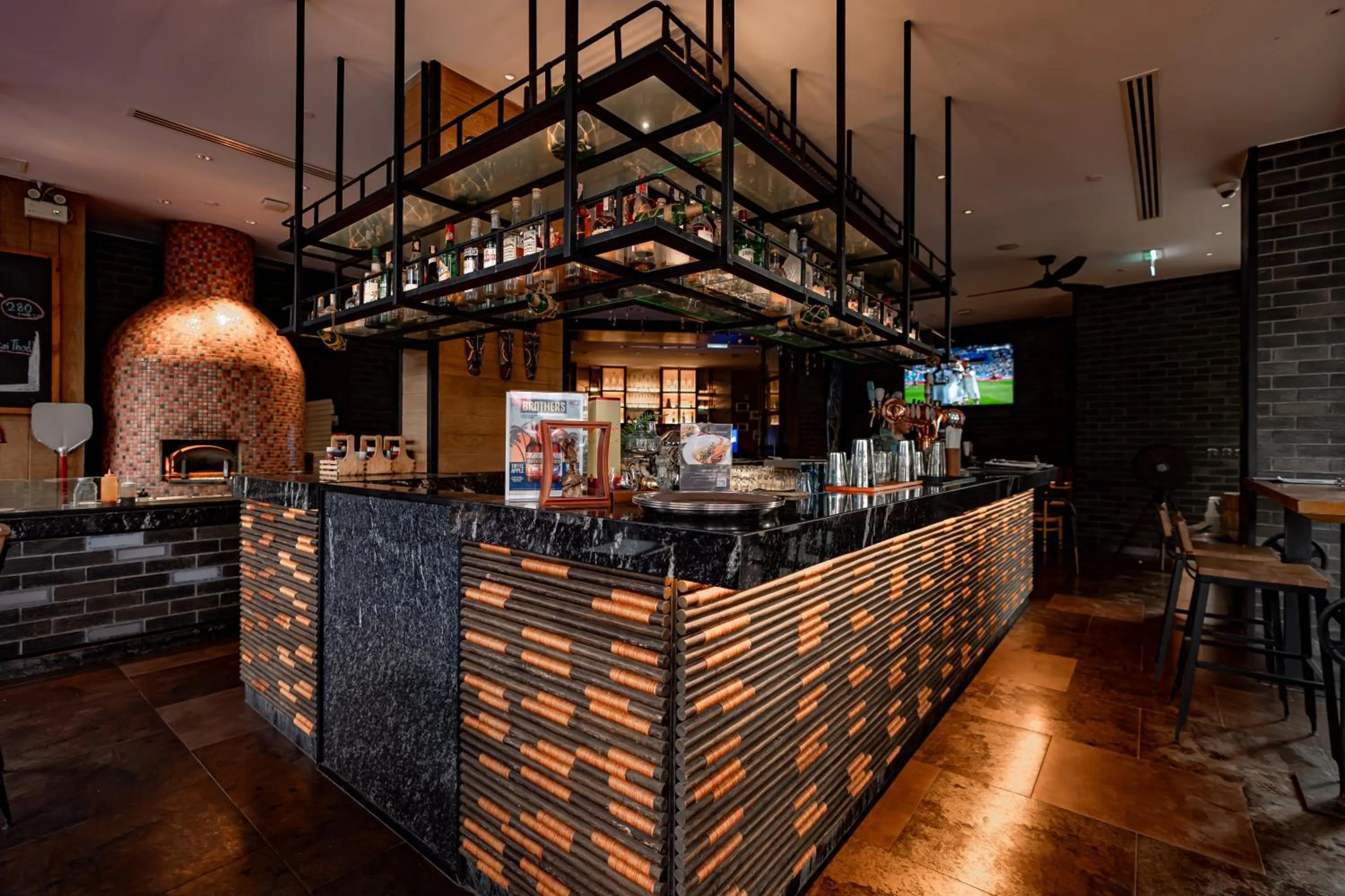 Restaurant/places to eat in Hotel Indigo Phuket Patong by IHG