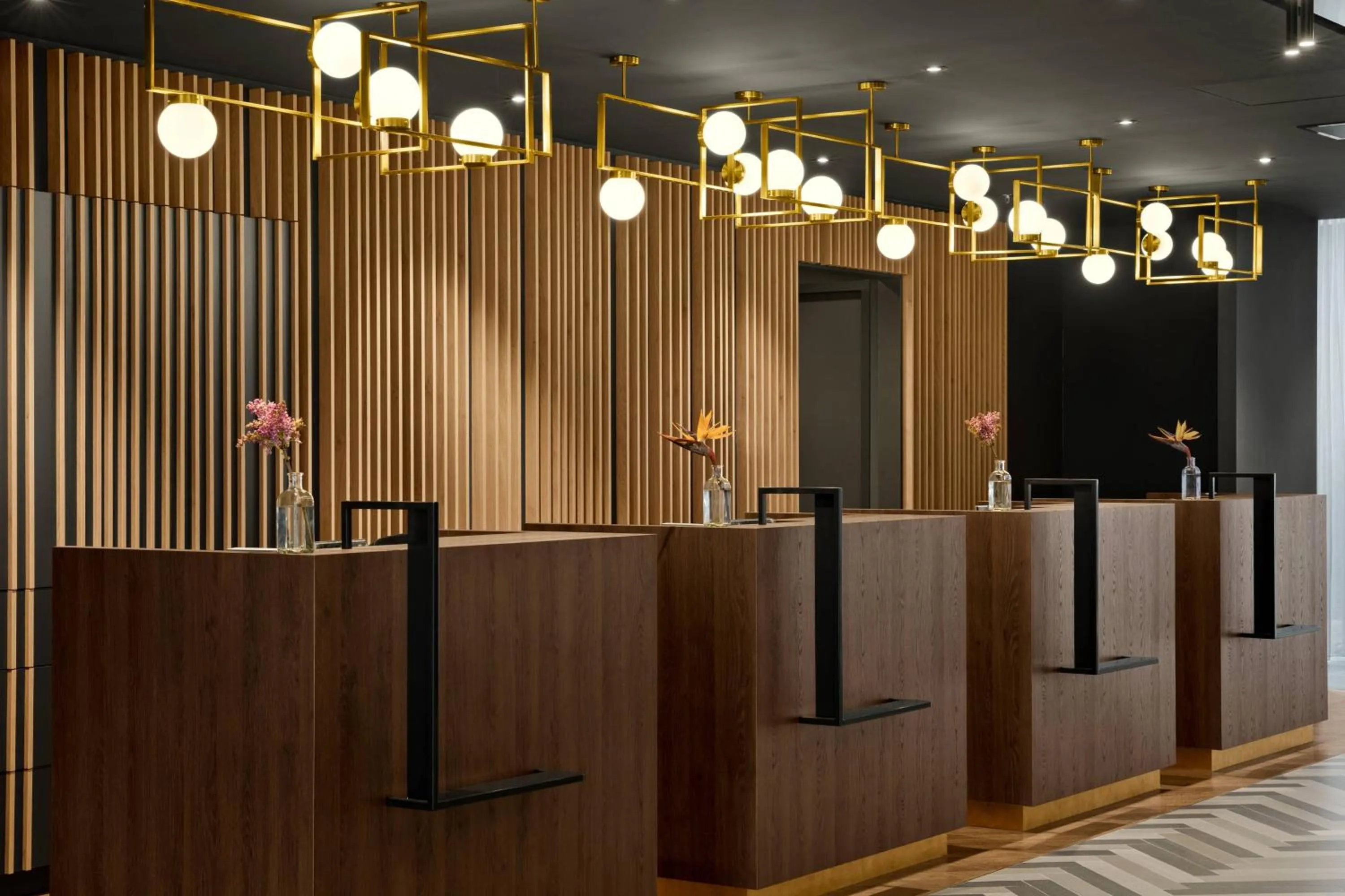 Lobby or reception in Renaissance Amsterdam Schiphol Airport Hotel