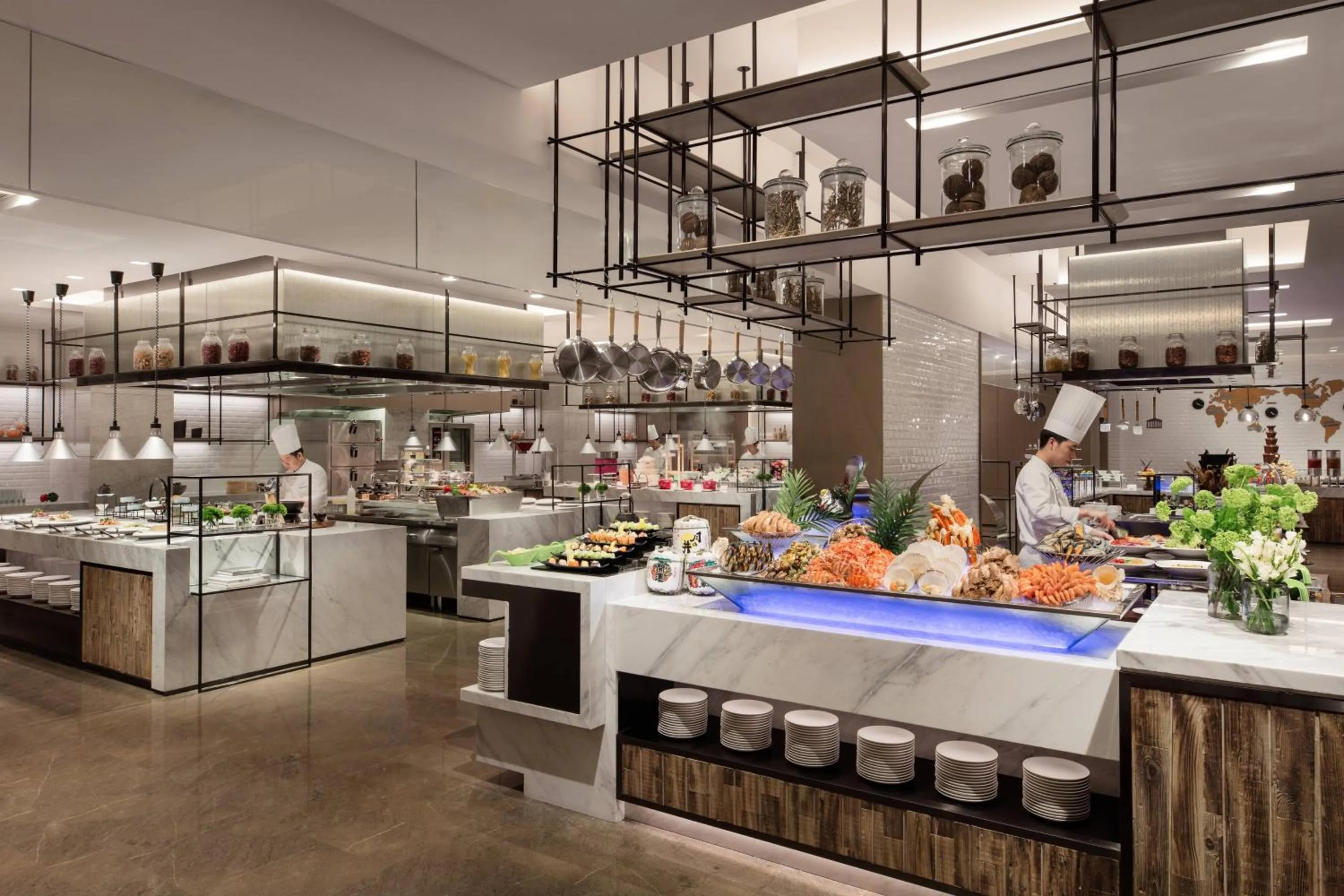 Restaurant/places to eat in Courtyard by Marriott Shenzhen Northwest