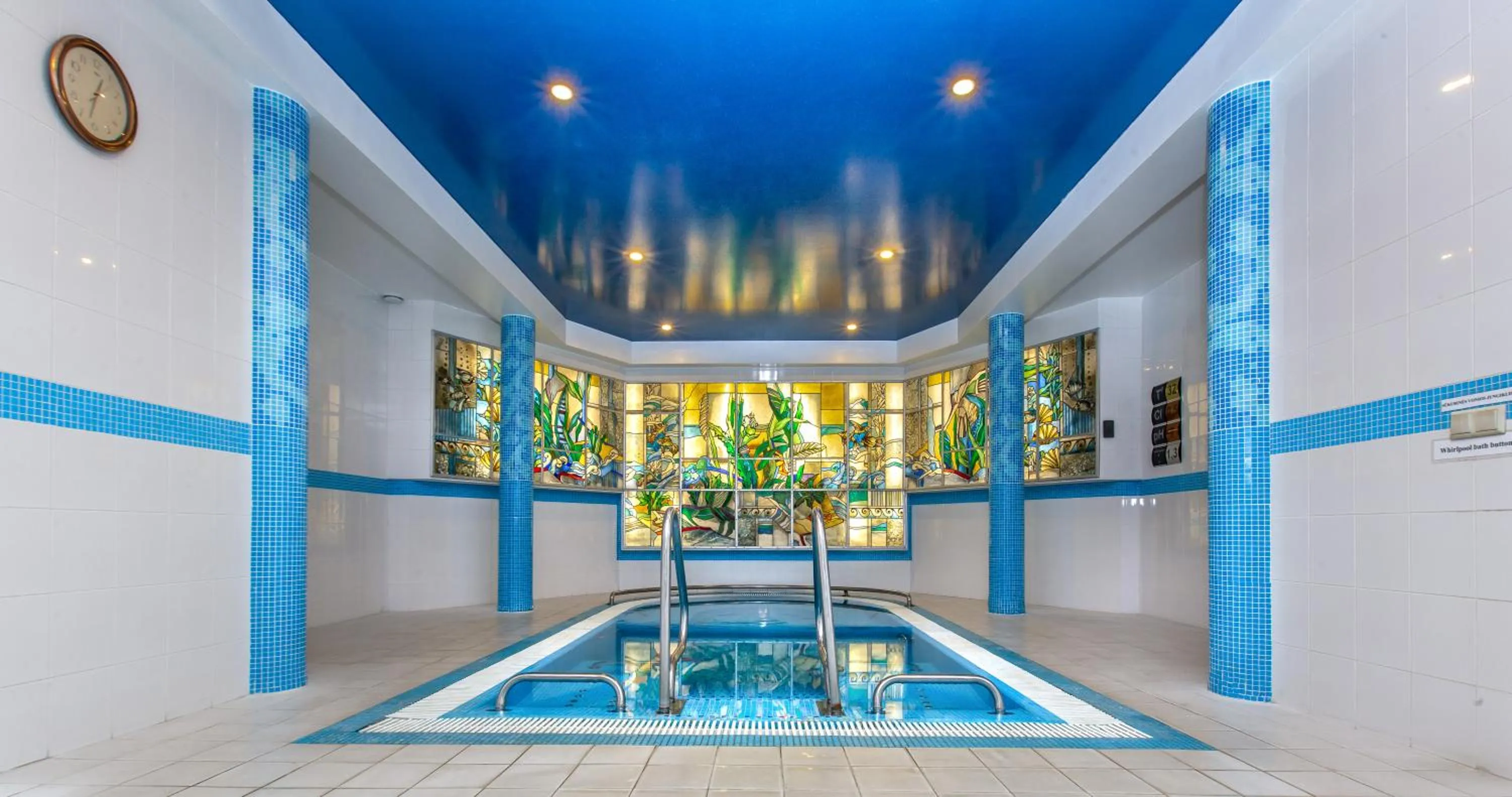 Hot Tub in Hotel Violeta