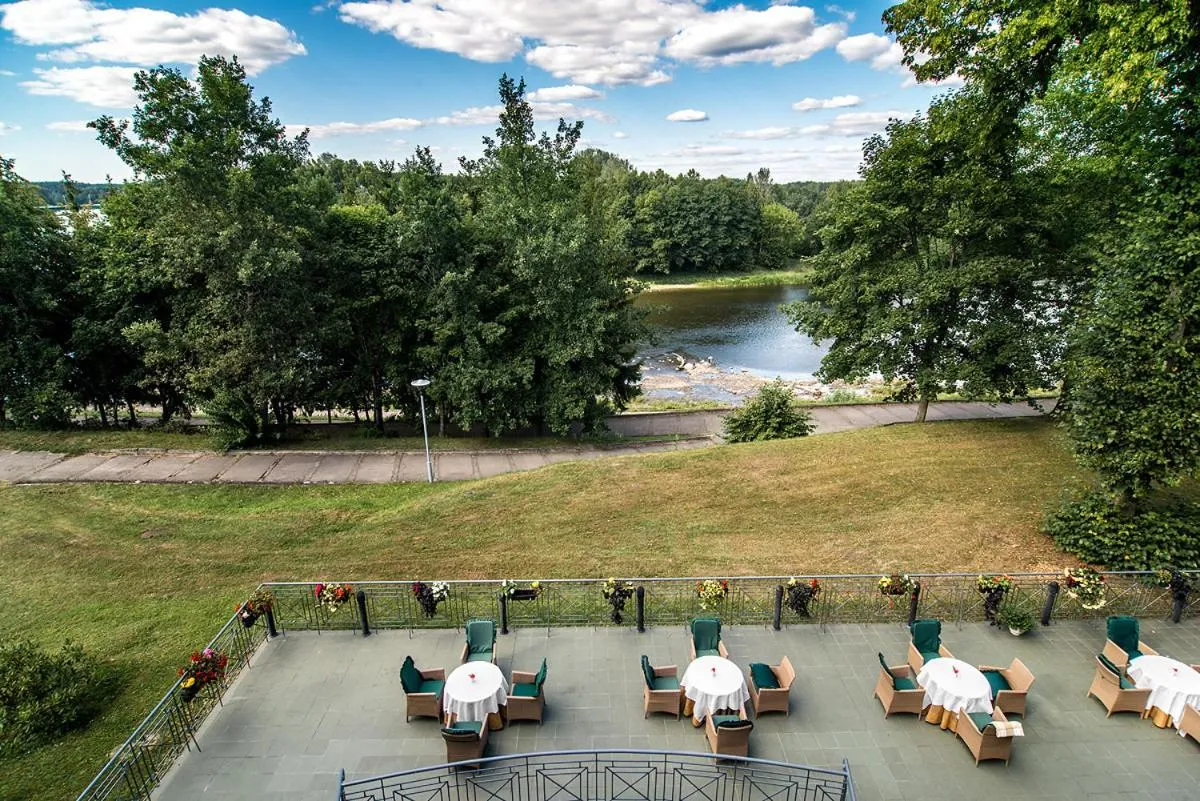 Patio in Hotel Violeta