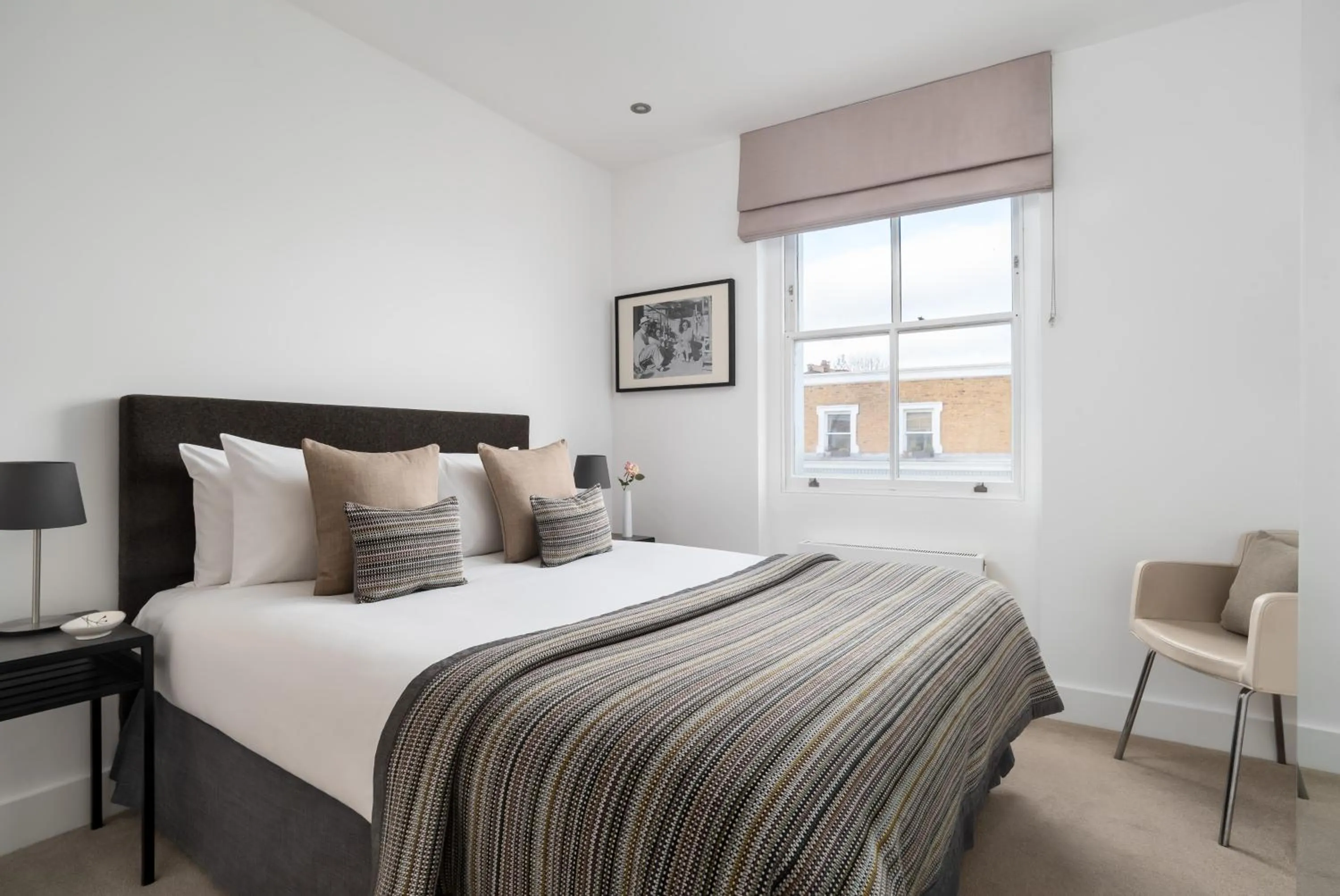 Bedroom, Bed in Nevern Place by Supercity Aparthotels