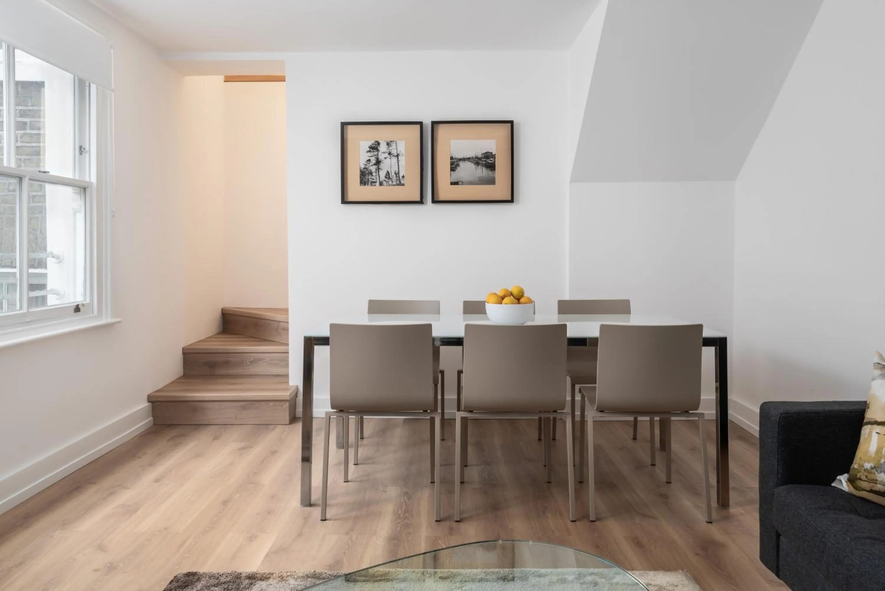 Dining area in Nevern Place by Supercity Aparthotels