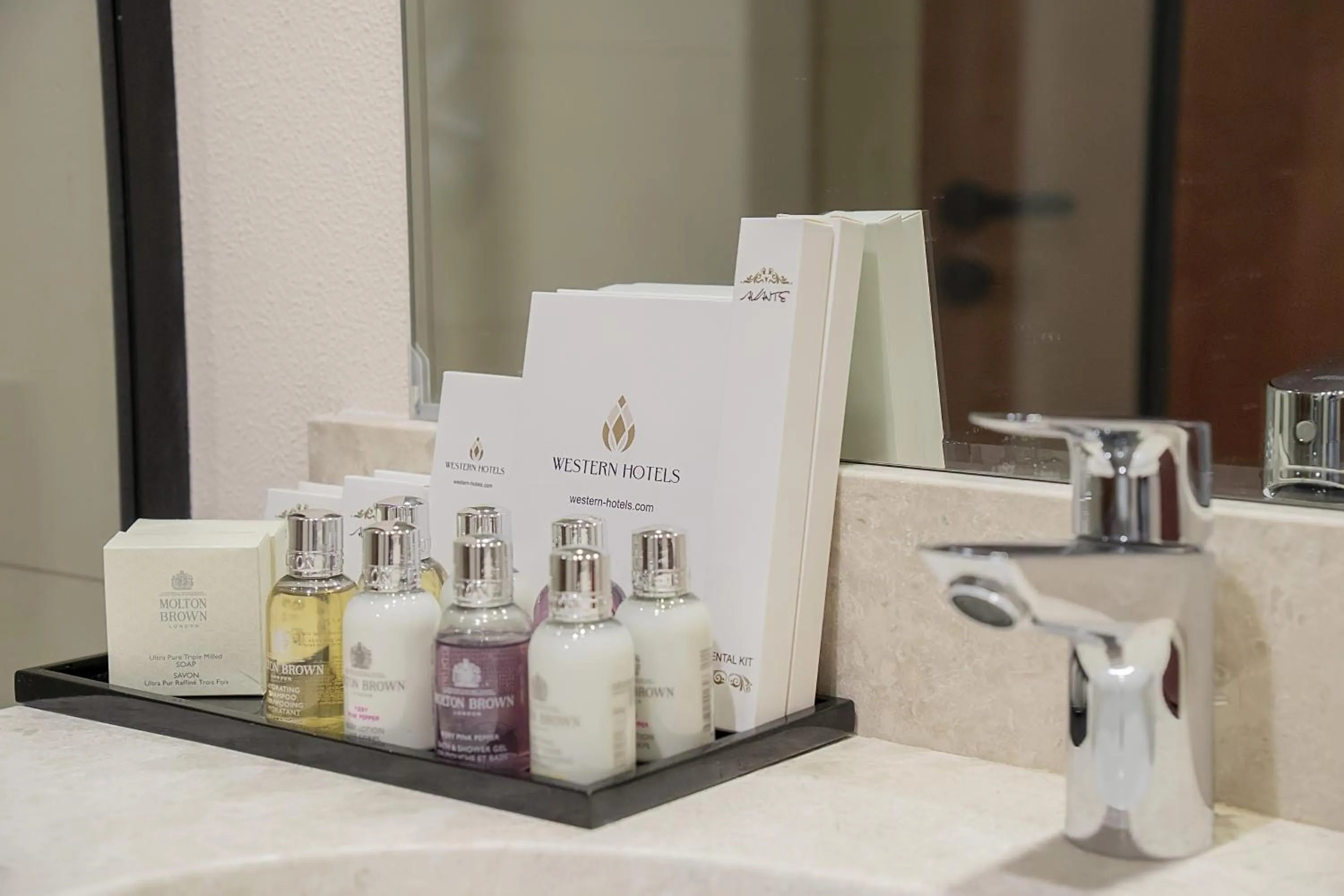 Western Hotel - Ghayathi