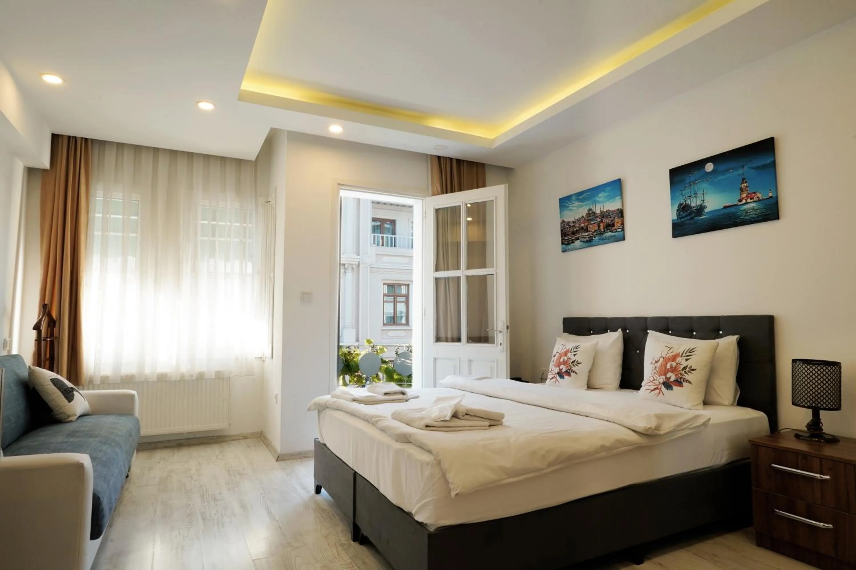 Bed in Zeugma Hotel Sultanahmet