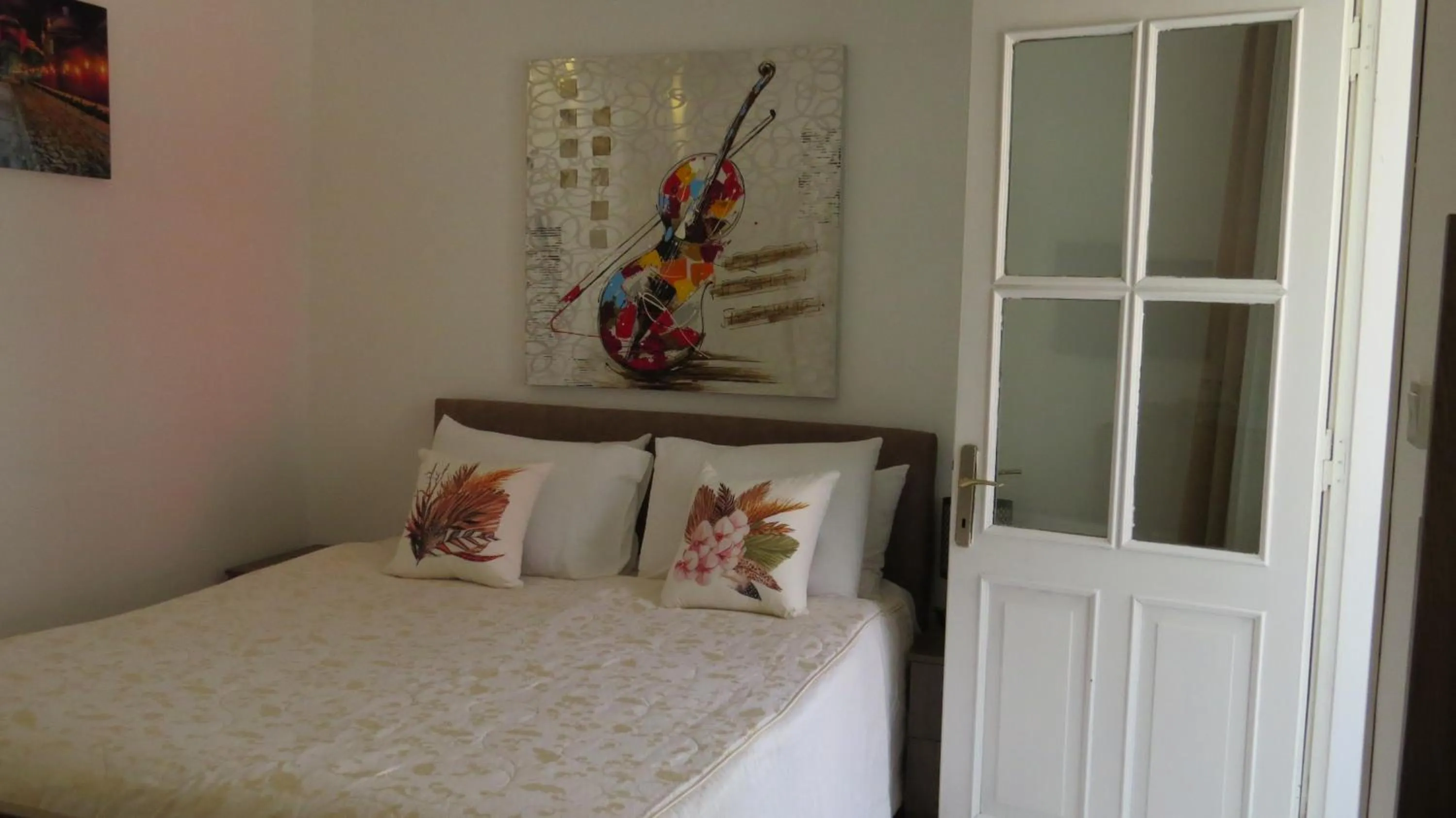 Bed in Zeugma Hotel Sultanahmet