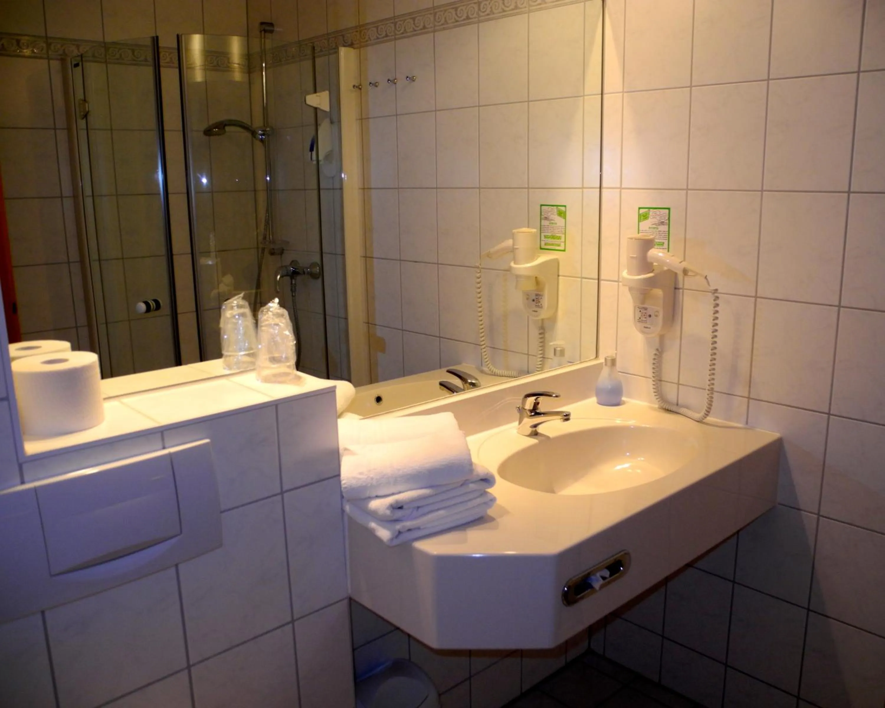 Bathroom in Pension Kühne