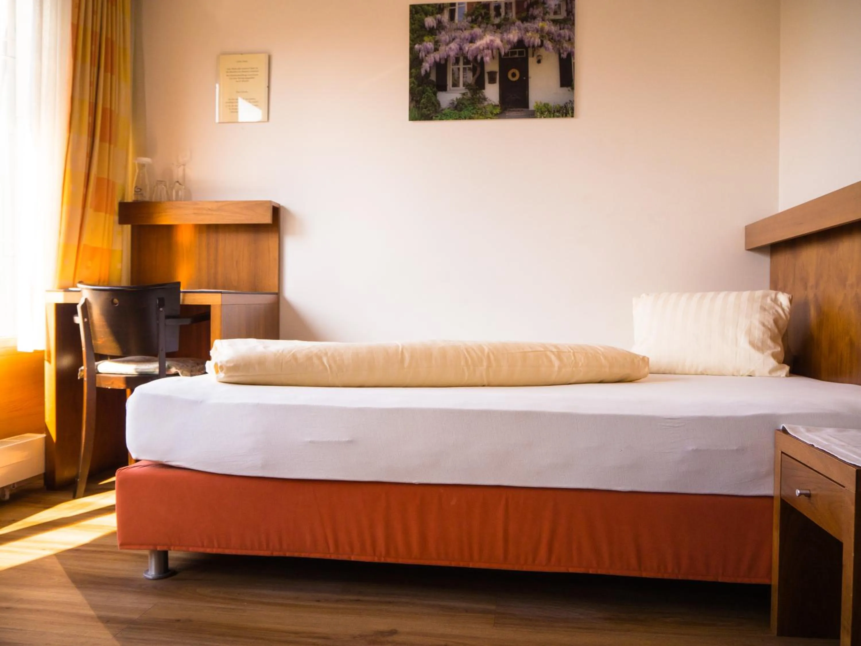 Bed in Gasthof Meindl - Self-Check-In mit 24h Telefon Support