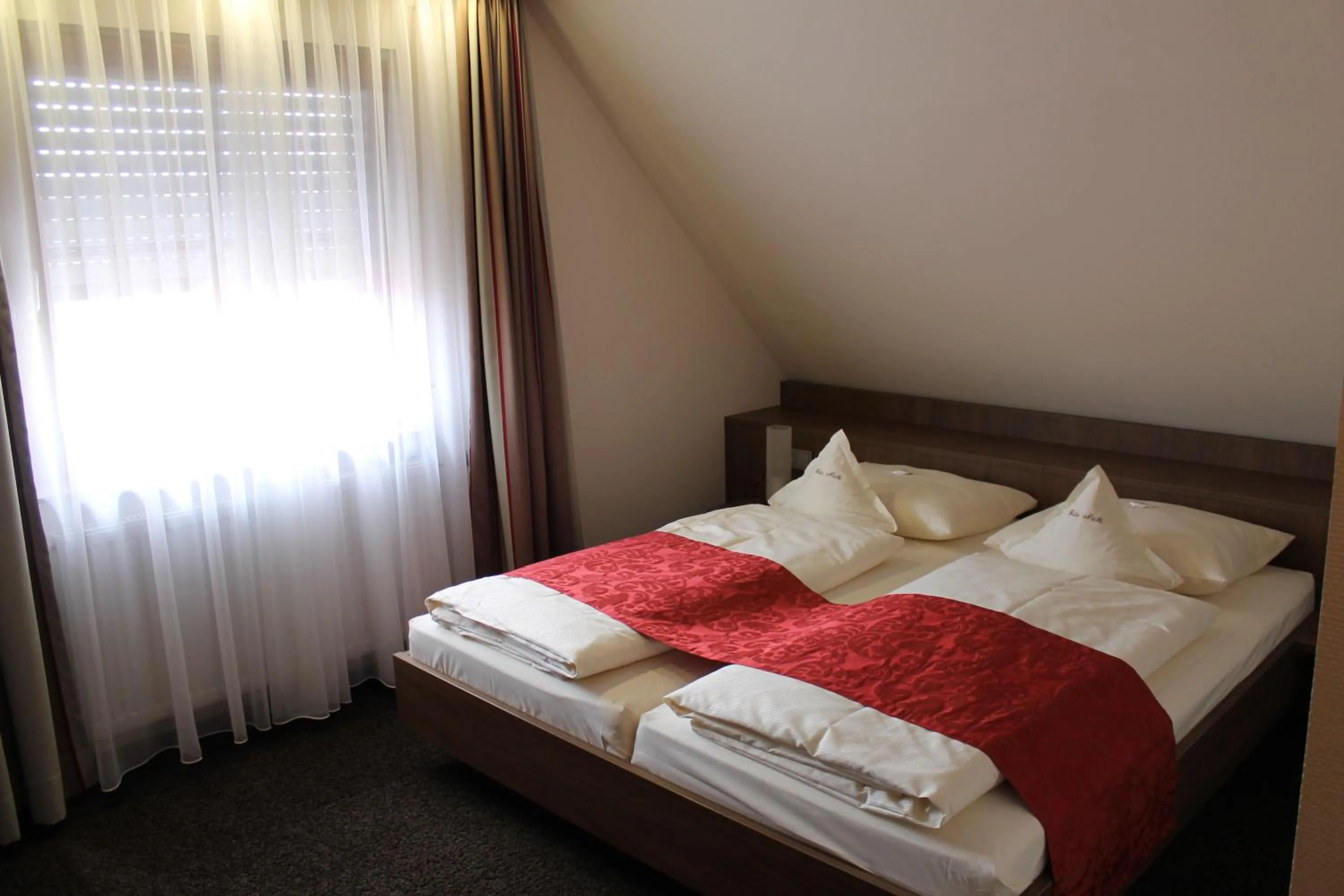 Bed in Hotel Schwanen