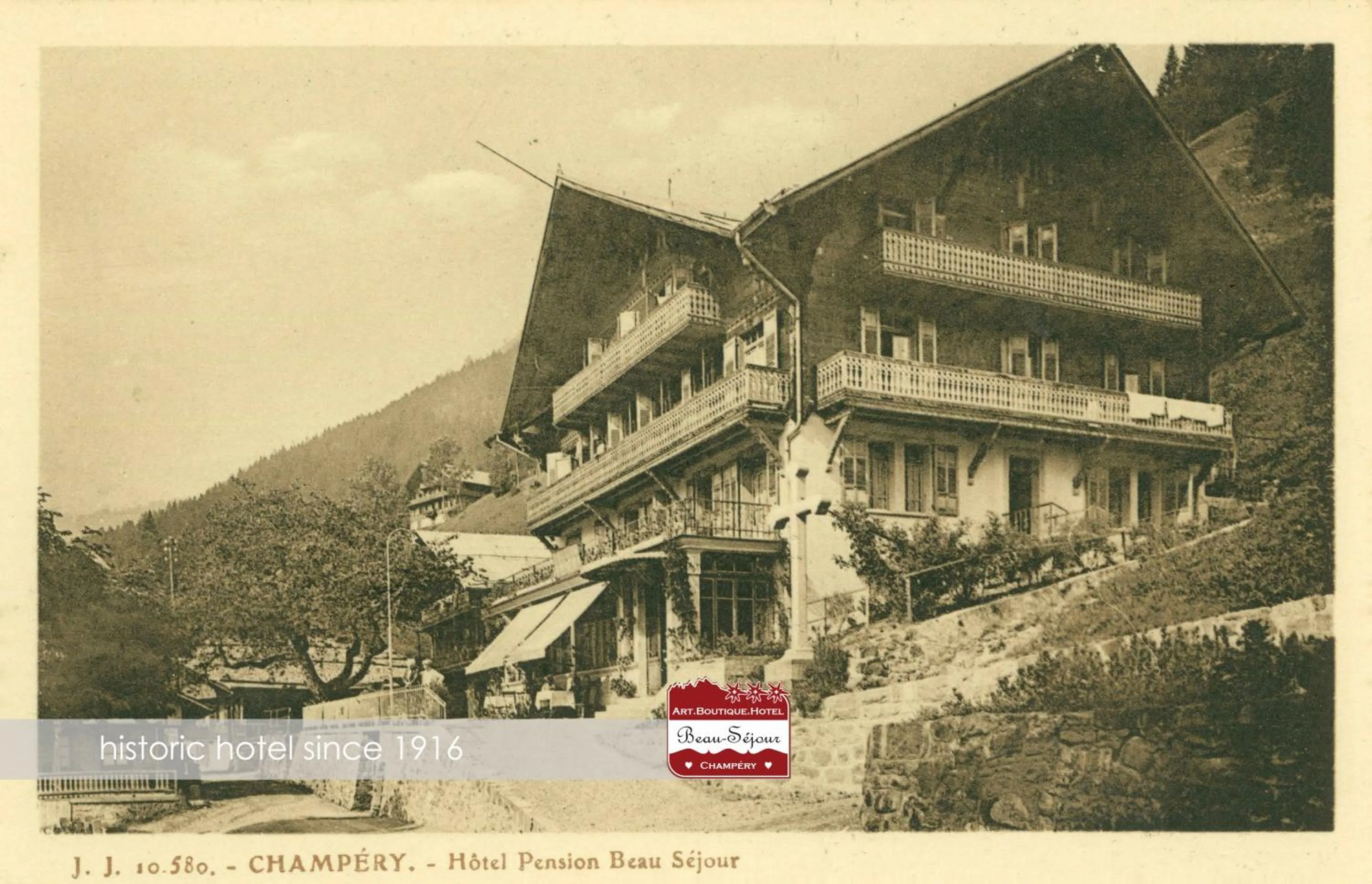 Facade/entrance in Lifestyle Rooms & Suites by Beau-Séjour