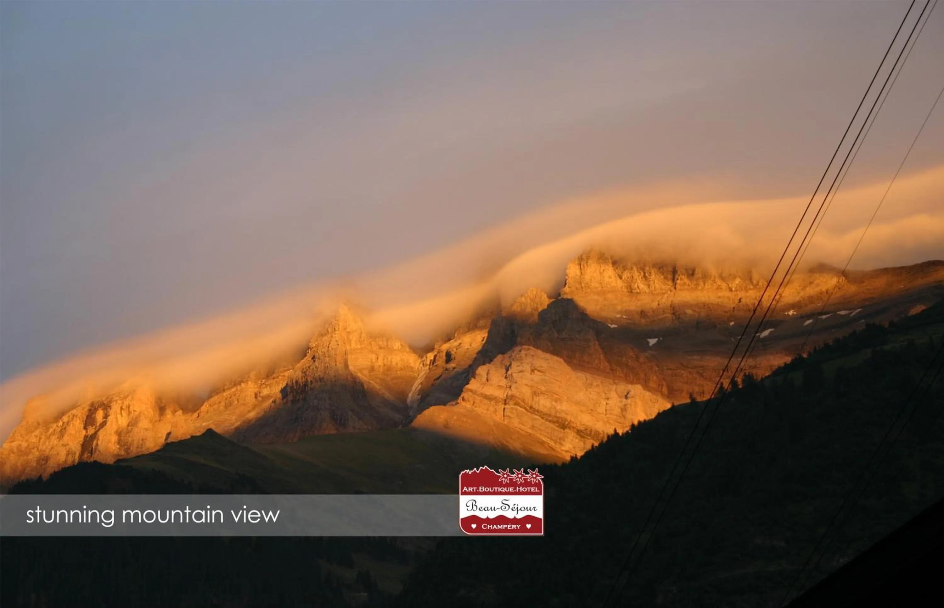 Mountain view in Lifestyle Rooms & Suites by Beau-Séjour