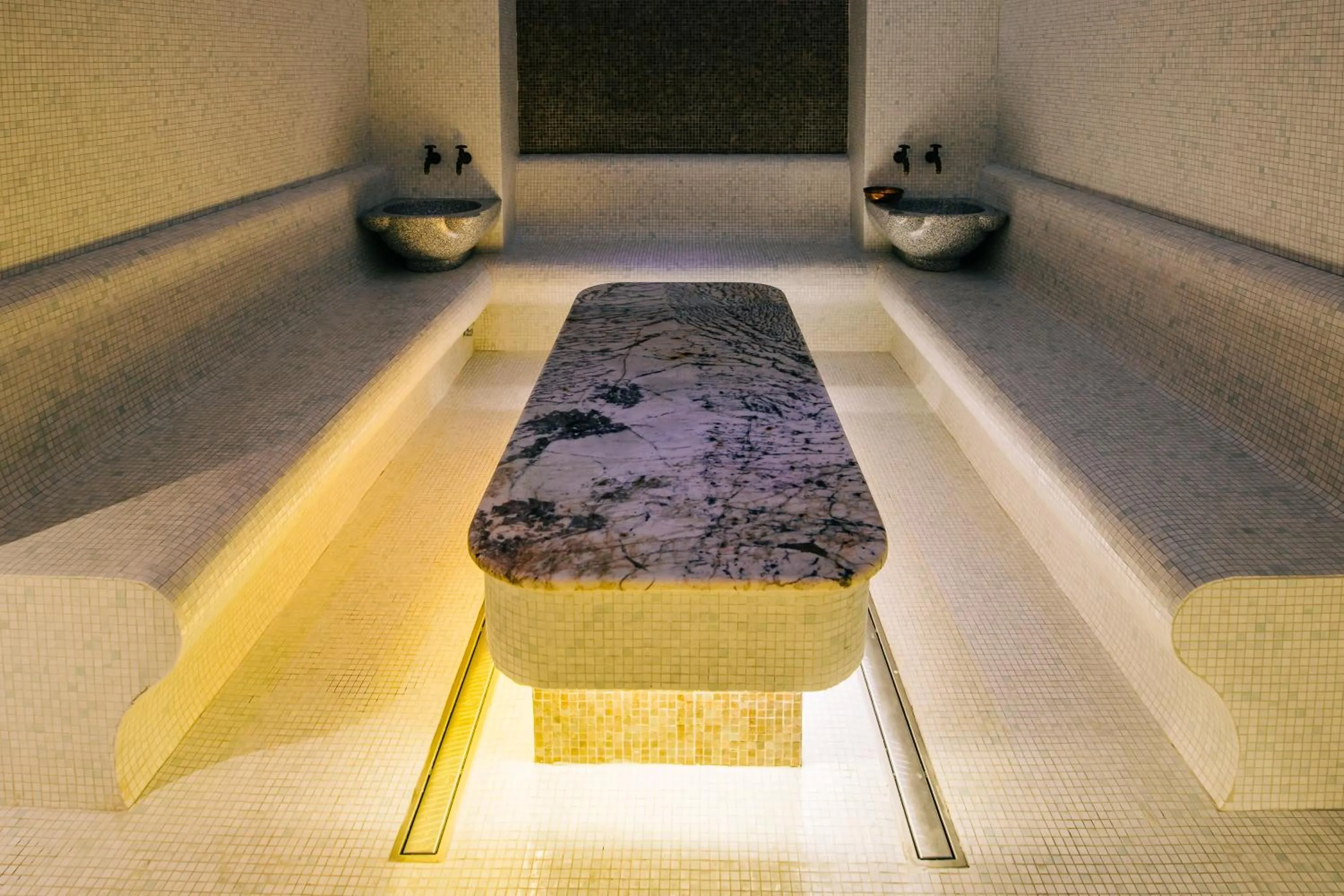 Sauna in Mandachi Hotel & SPA