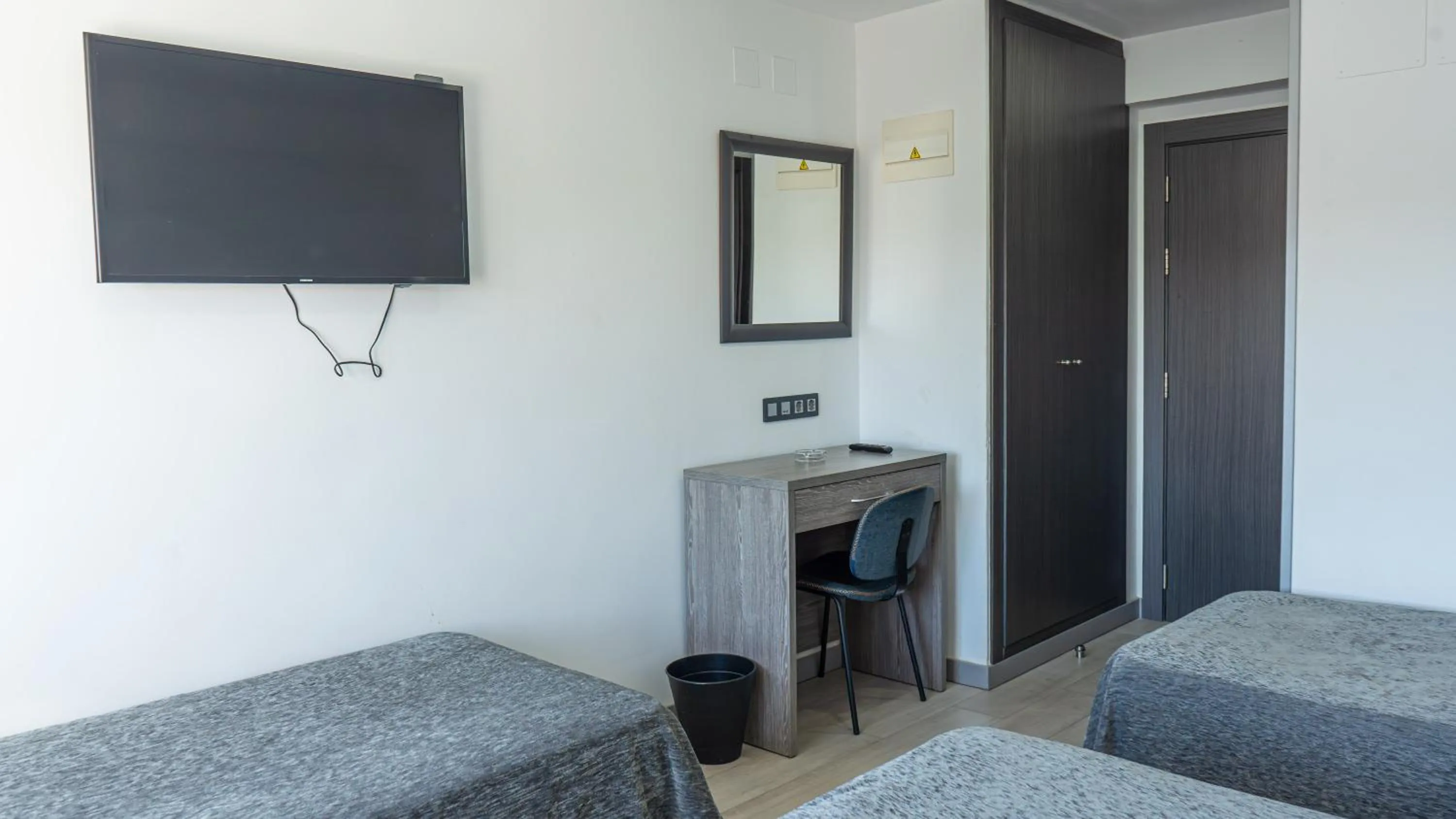 Bed in Hostal Goyma III