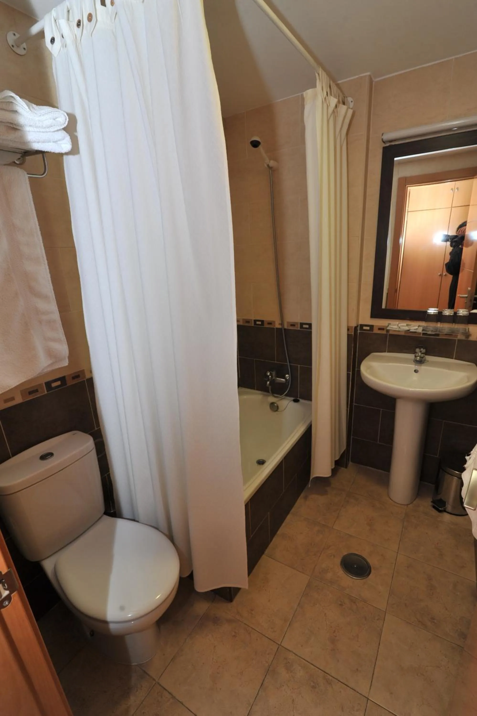 Bathroom in Hostal Goyma III