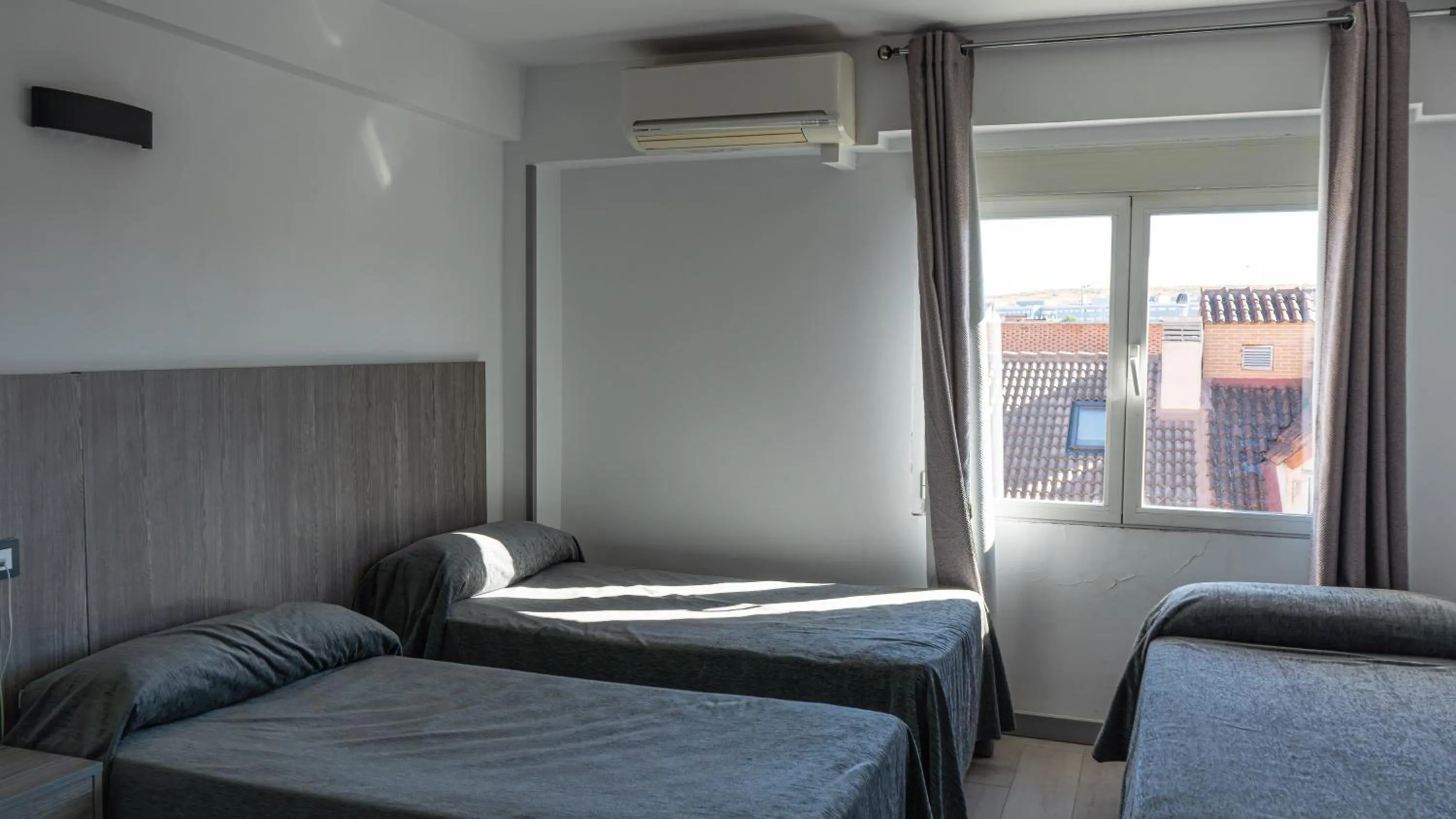 Bed in Hostal Goyma III