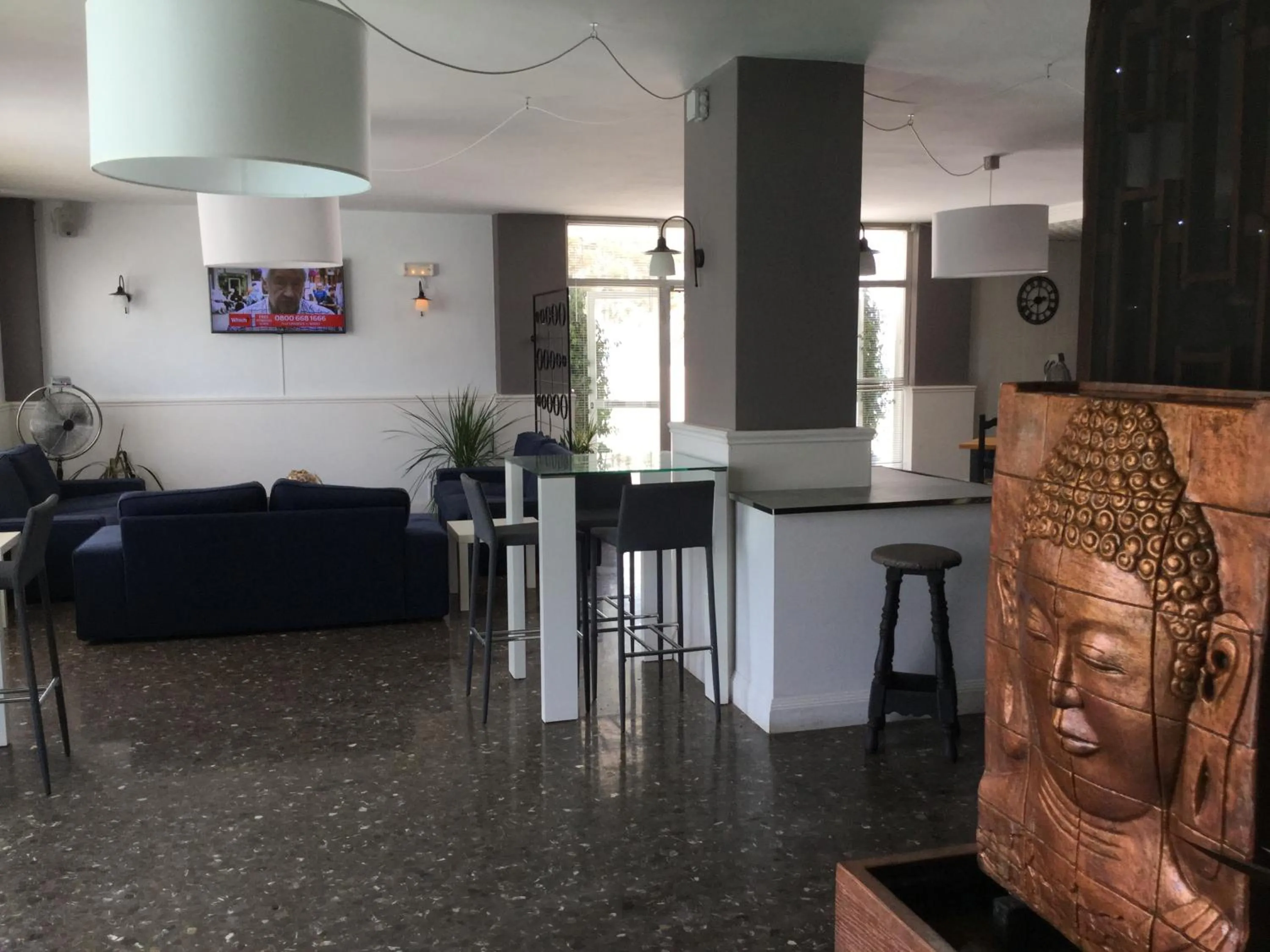 Lounge or bar in Apartamentos Alba