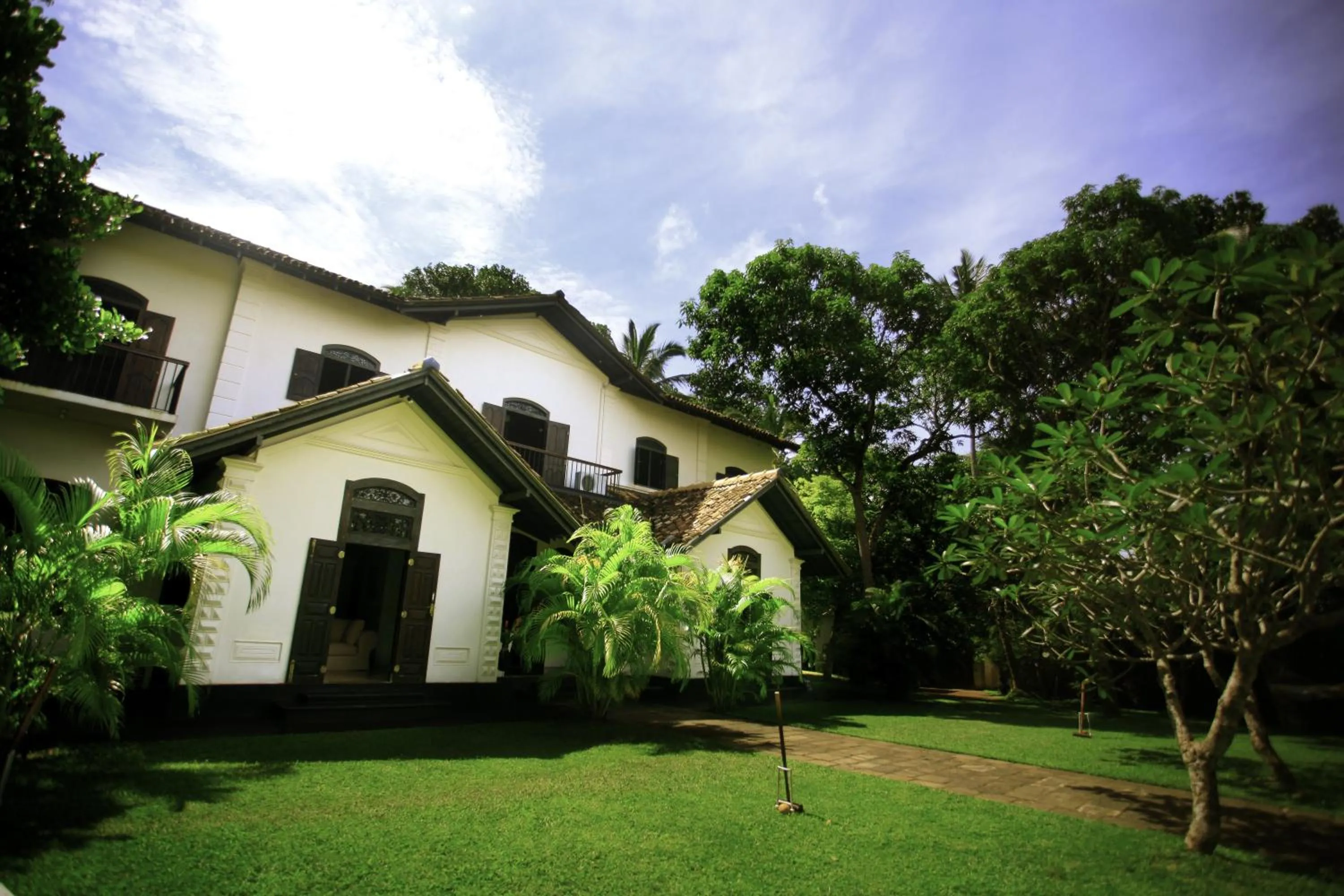 Facade/entrance in Galle Henna Estate