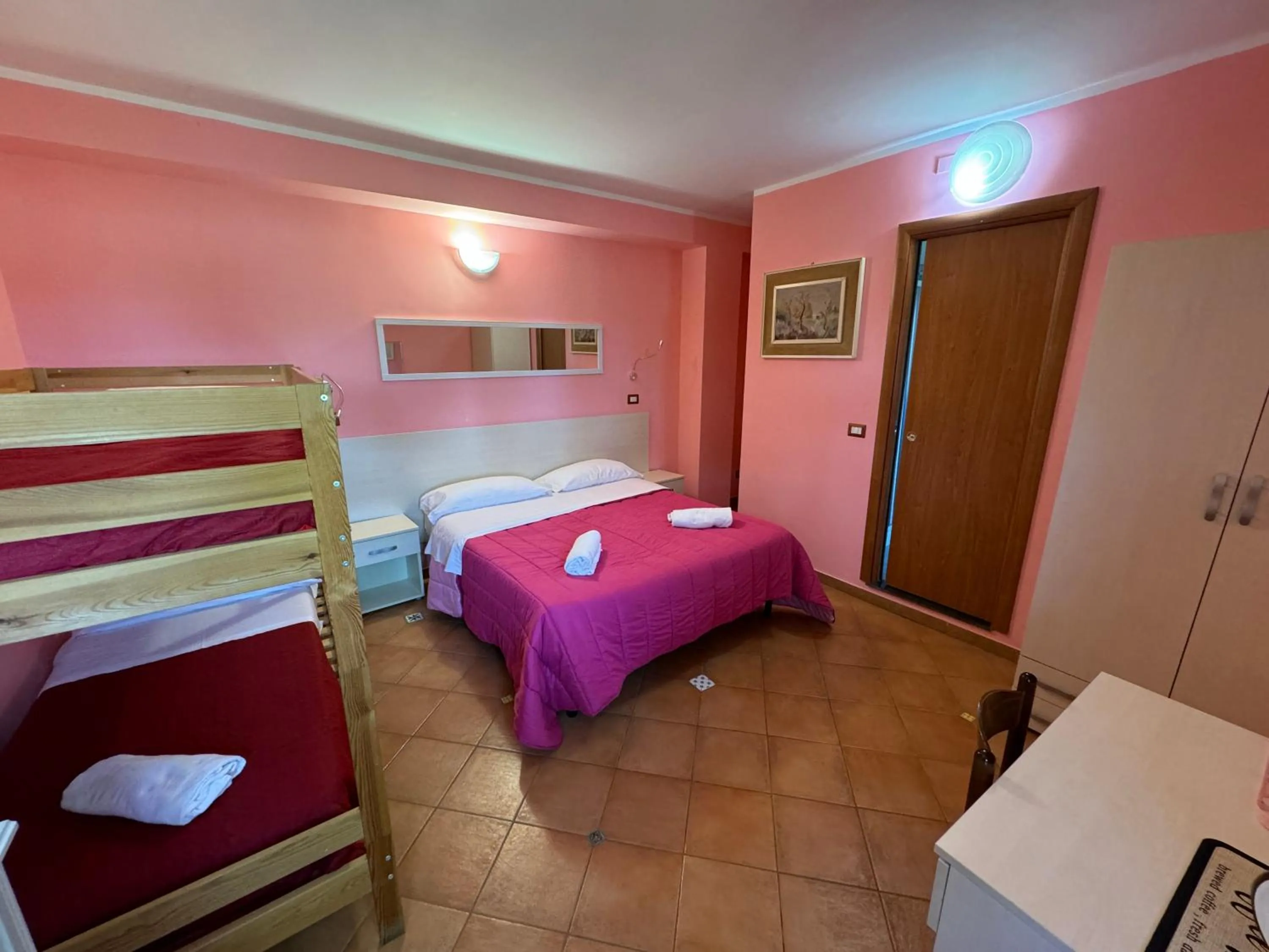 Bedroom, Bed in Agriturismo Piccolo Paradiso