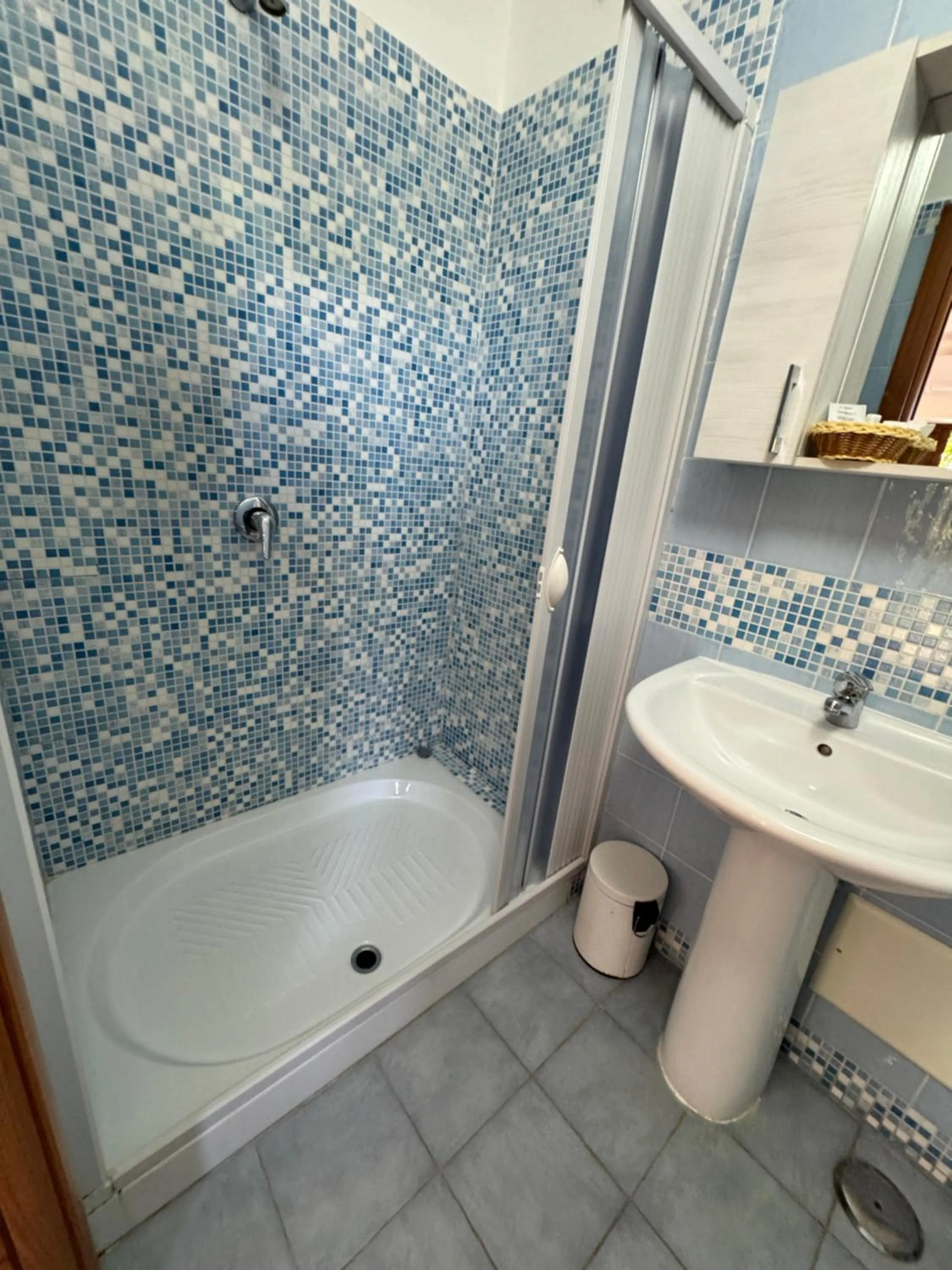 Shower in Agriturismo Piccolo Paradiso