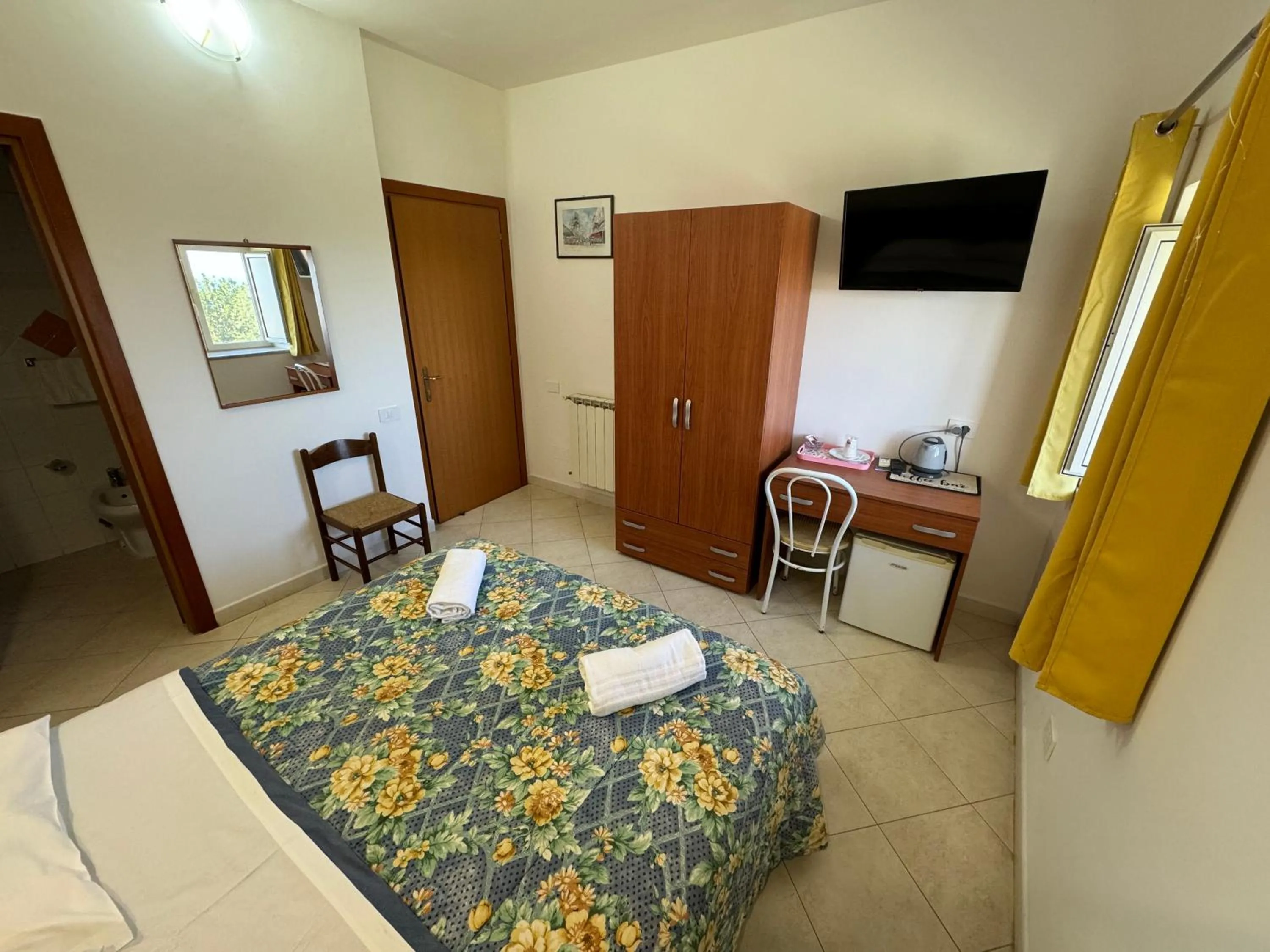 Bedroom, Bed in Agriturismo Piccolo Paradiso