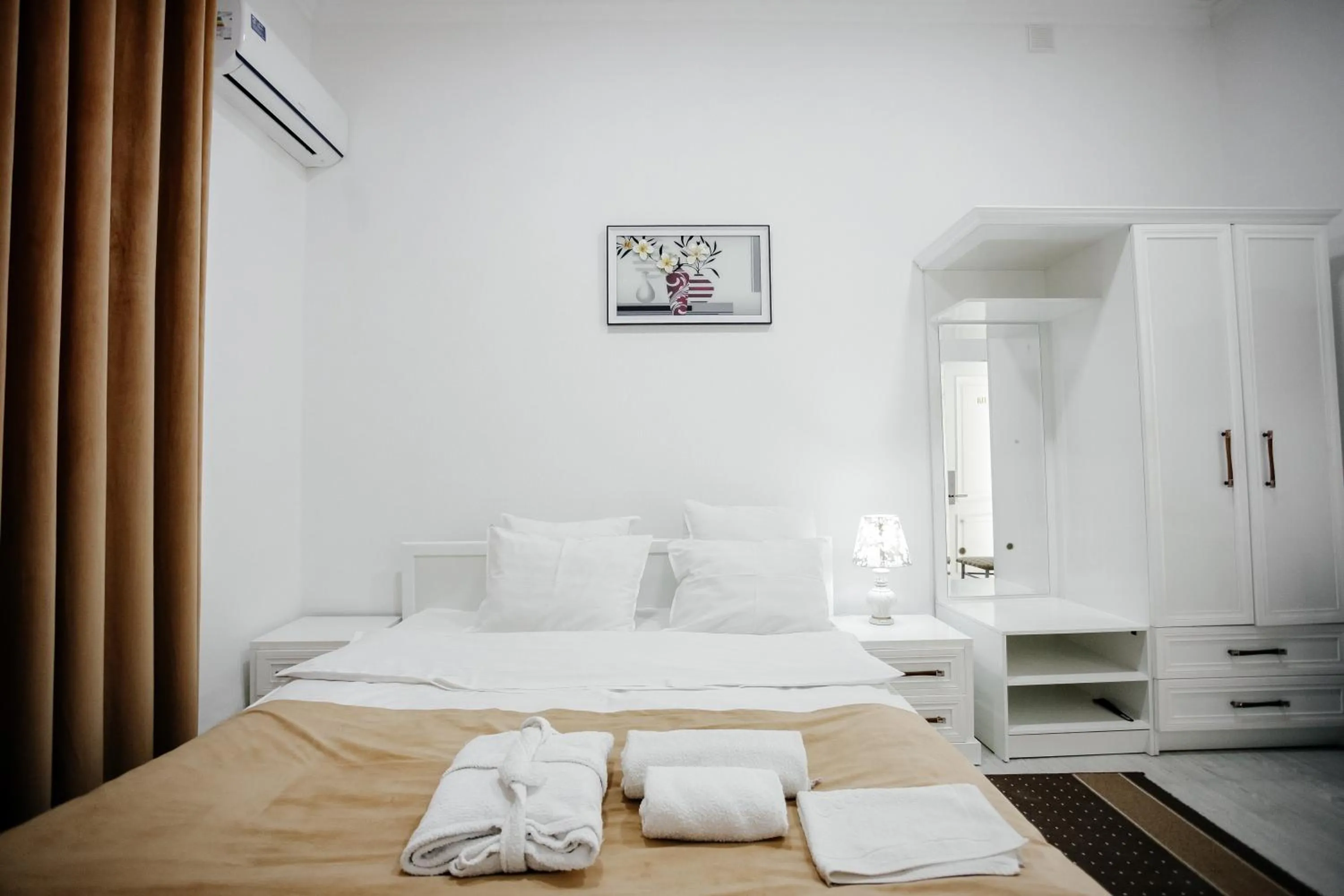 Bed in Karakalpak Palace Hotel