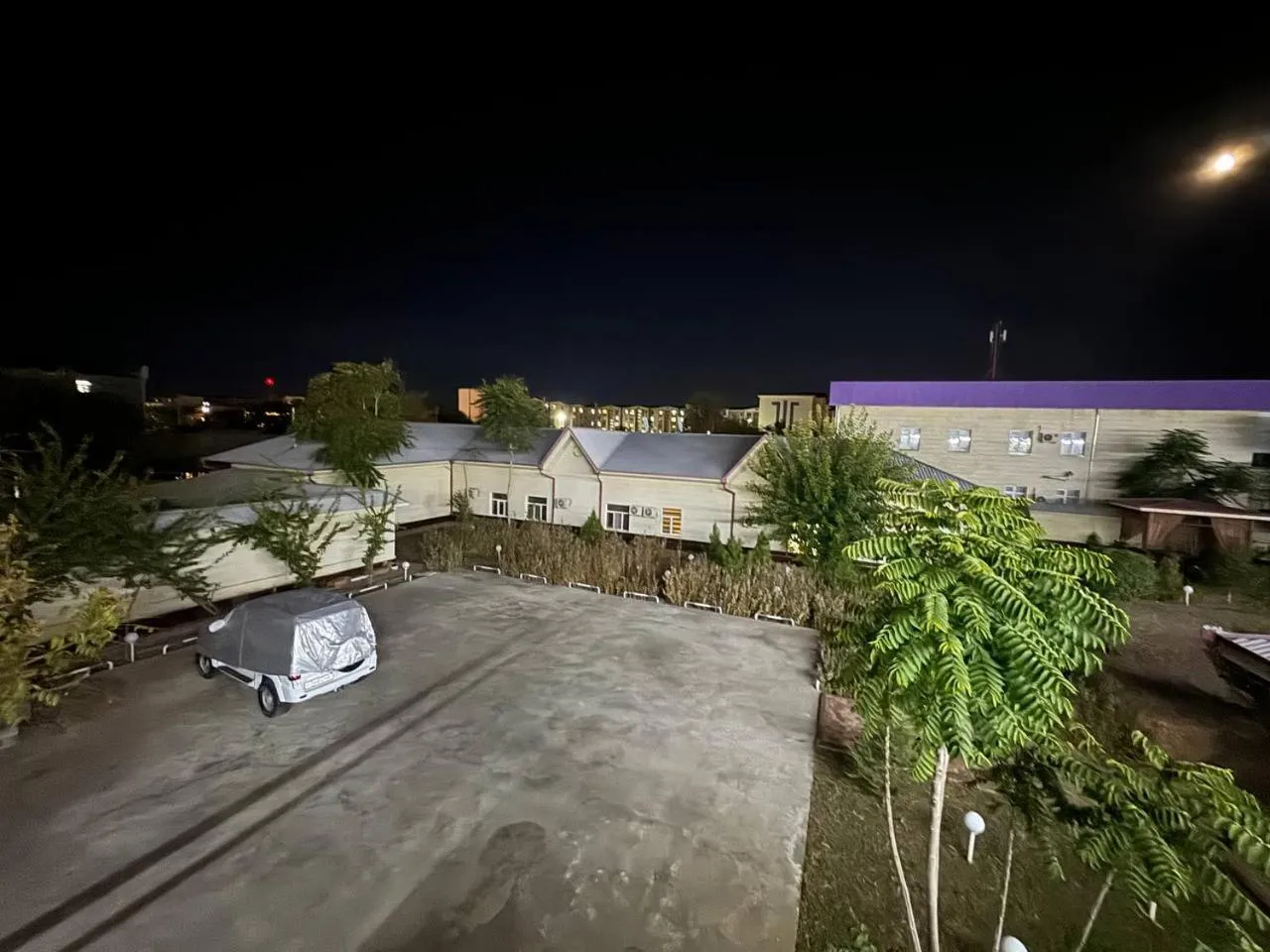 Parking in Karakalpak Palace Hotel