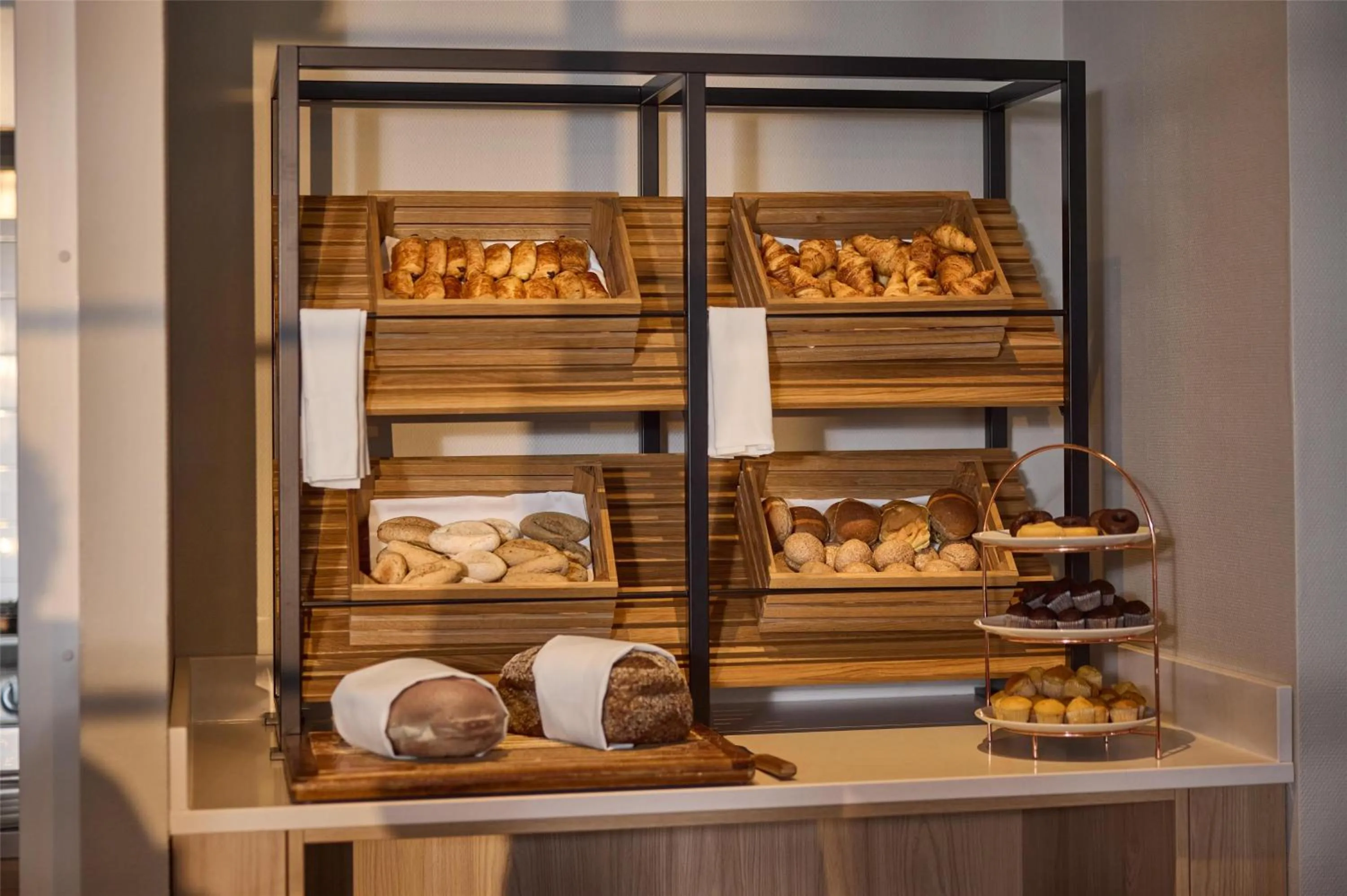 Restaurant/places to eat in Hilton Garden Inn Leiden