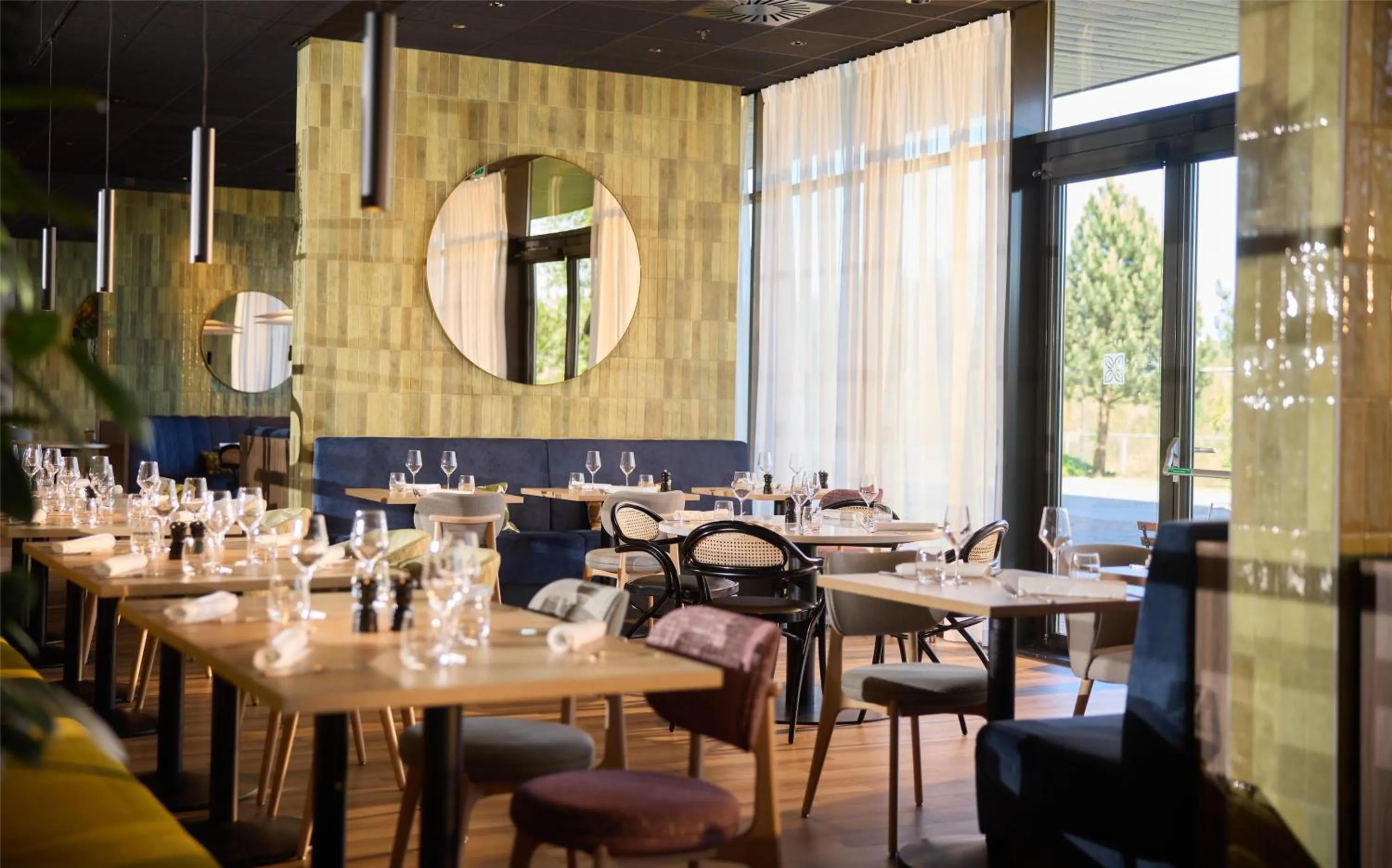 Restaurant/places to eat in Hilton Garden Inn Leiden