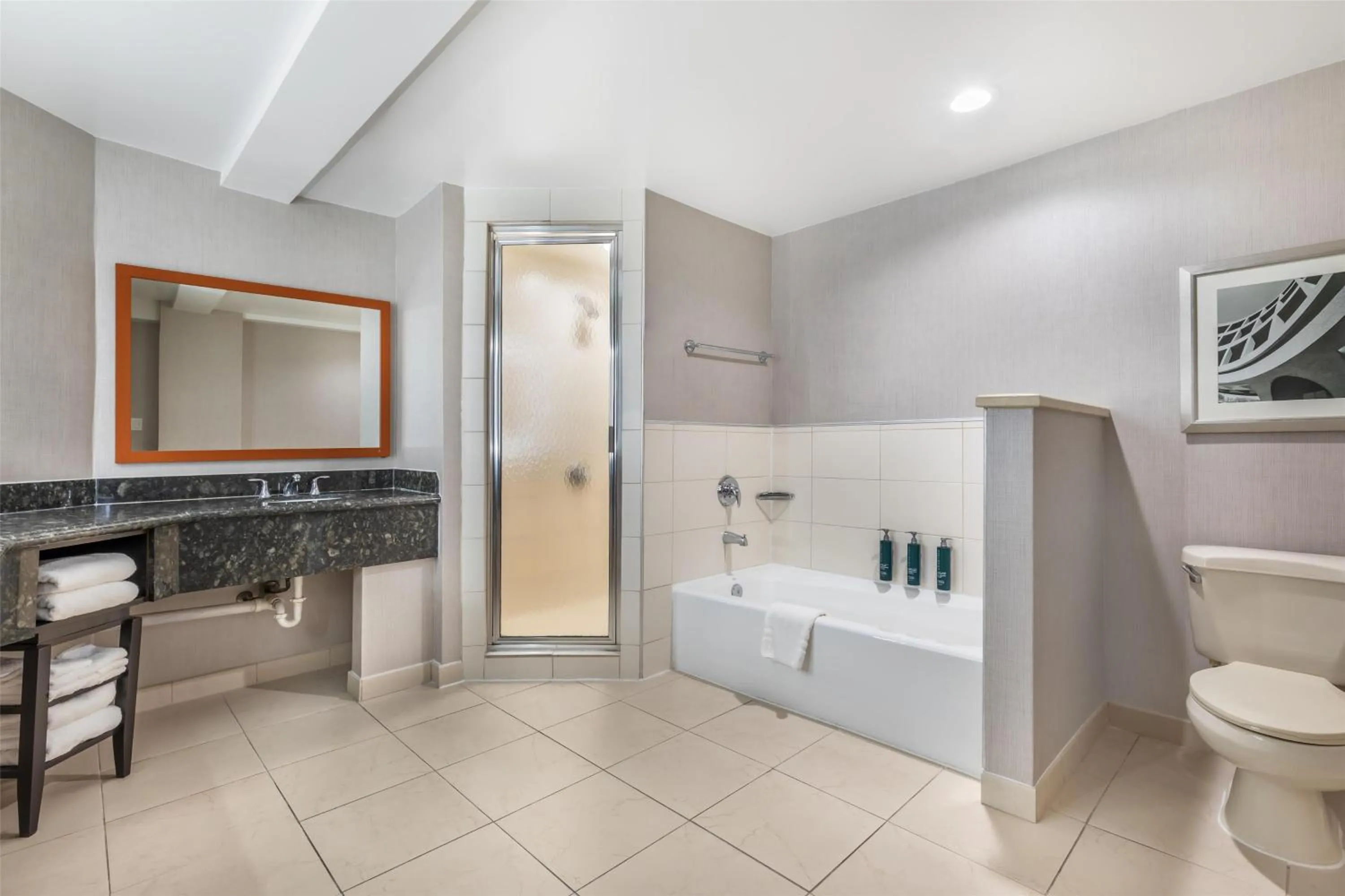 Bathroom in Doubletree by Hilton Hotel Williamsburg