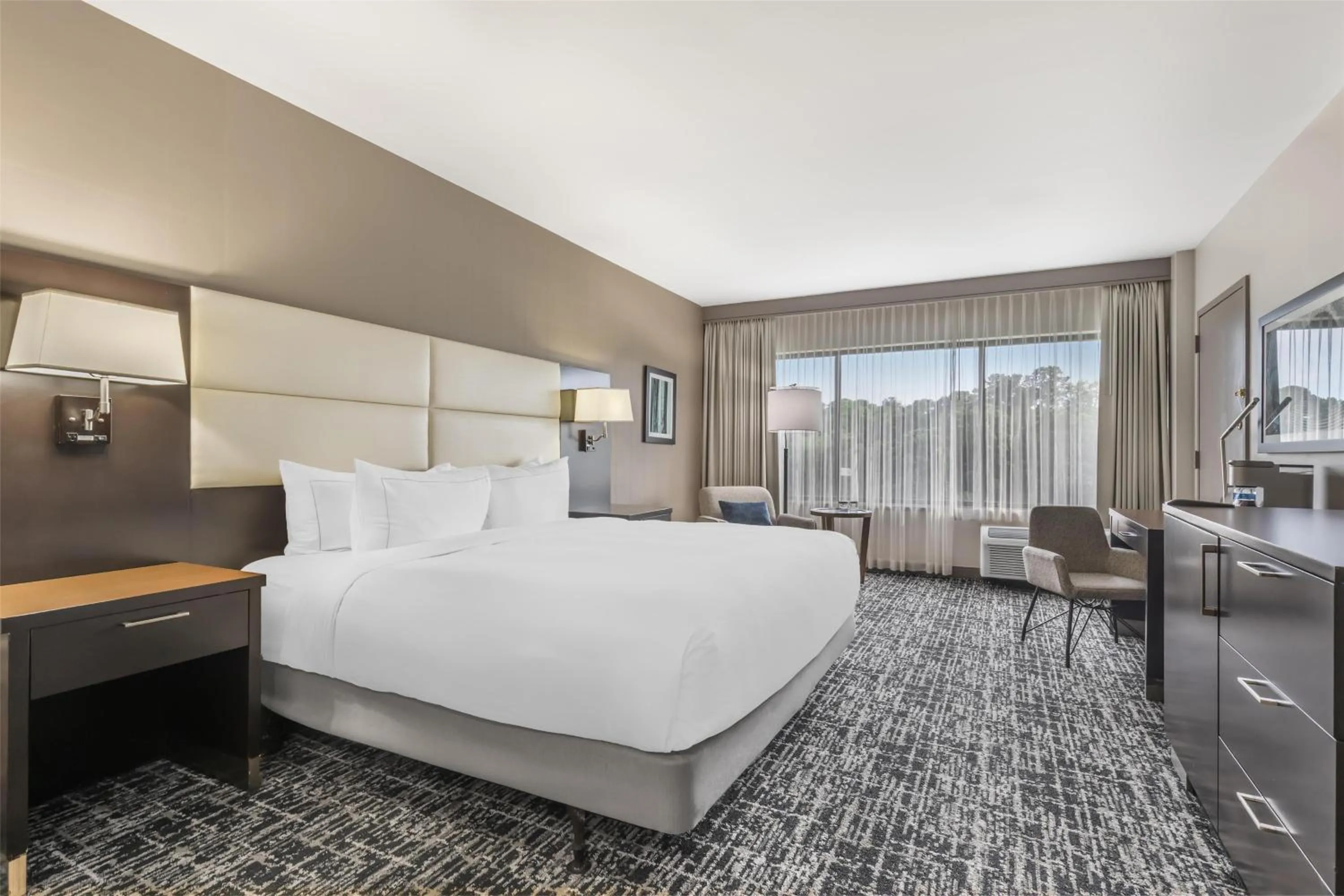 Bed in Doubletree by Hilton Hotel Williamsburg