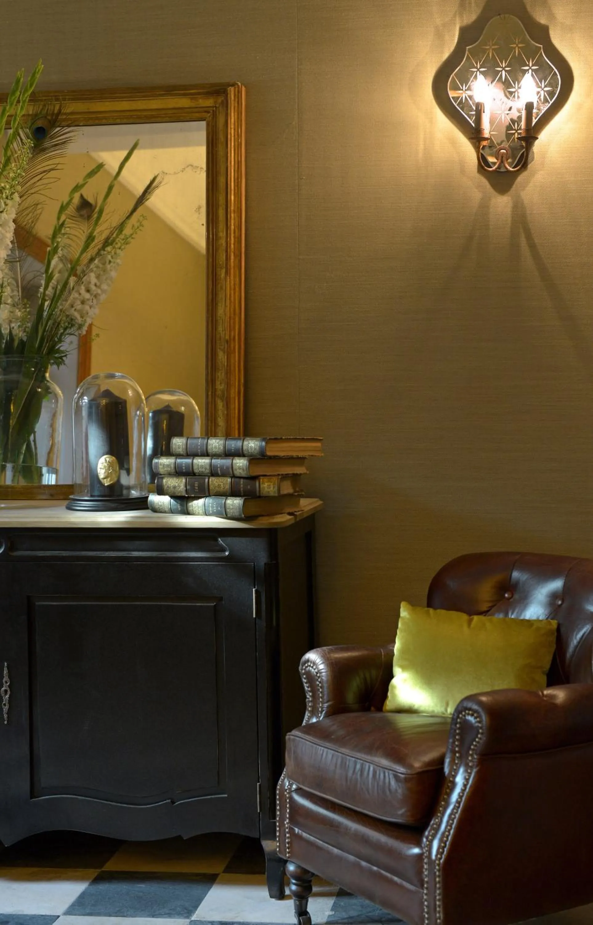 Seating area in Le Général d'Elbée Hotel & Spa - Teritoria