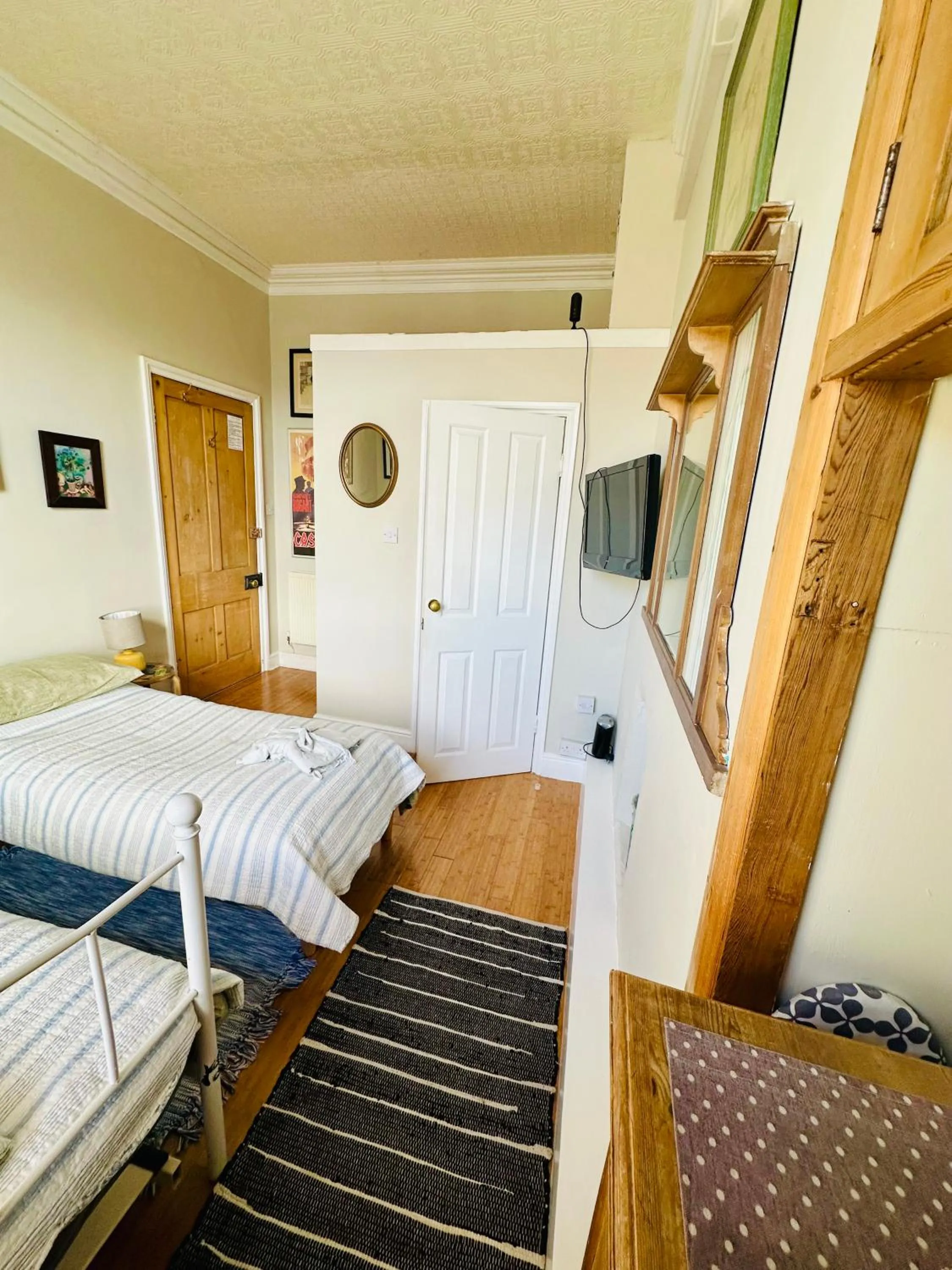 Small Twin Room in Fitz House