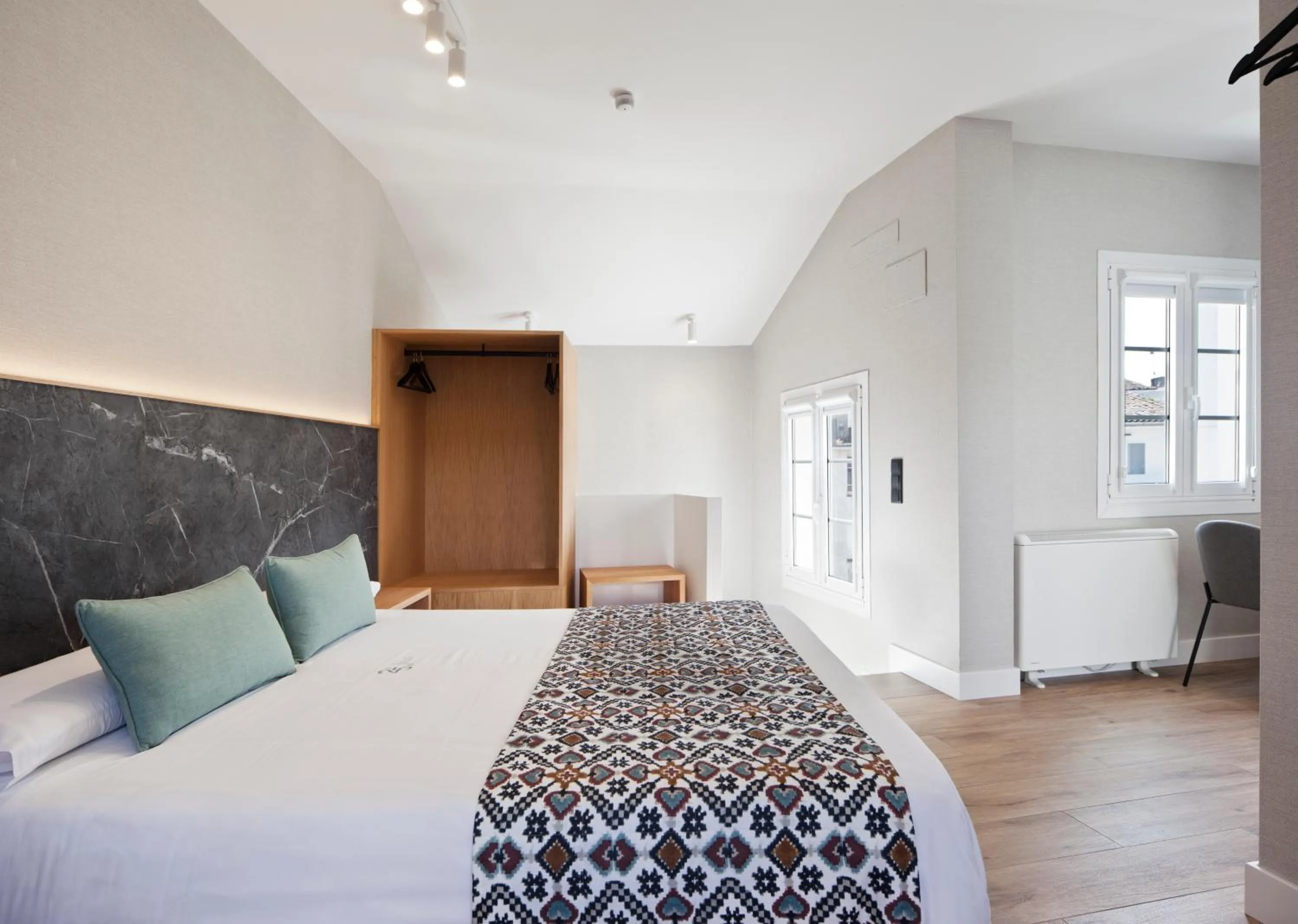 Bed in PR 25 de Julio