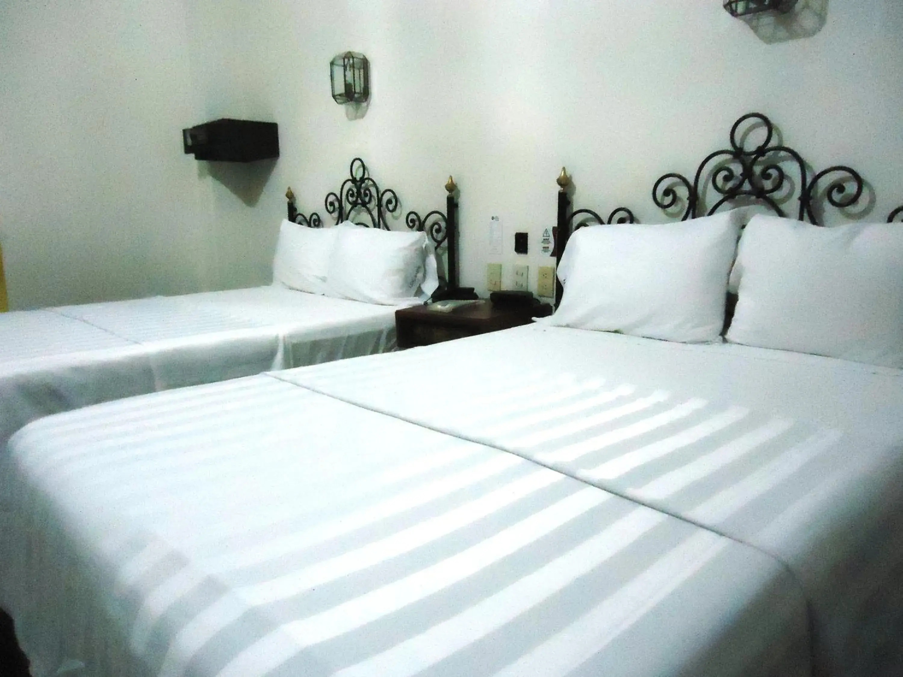 Standard Twin Room in Hotel Concierge Plaza Colima Standard Twin Room in Hotel Concierge Plaza Colima