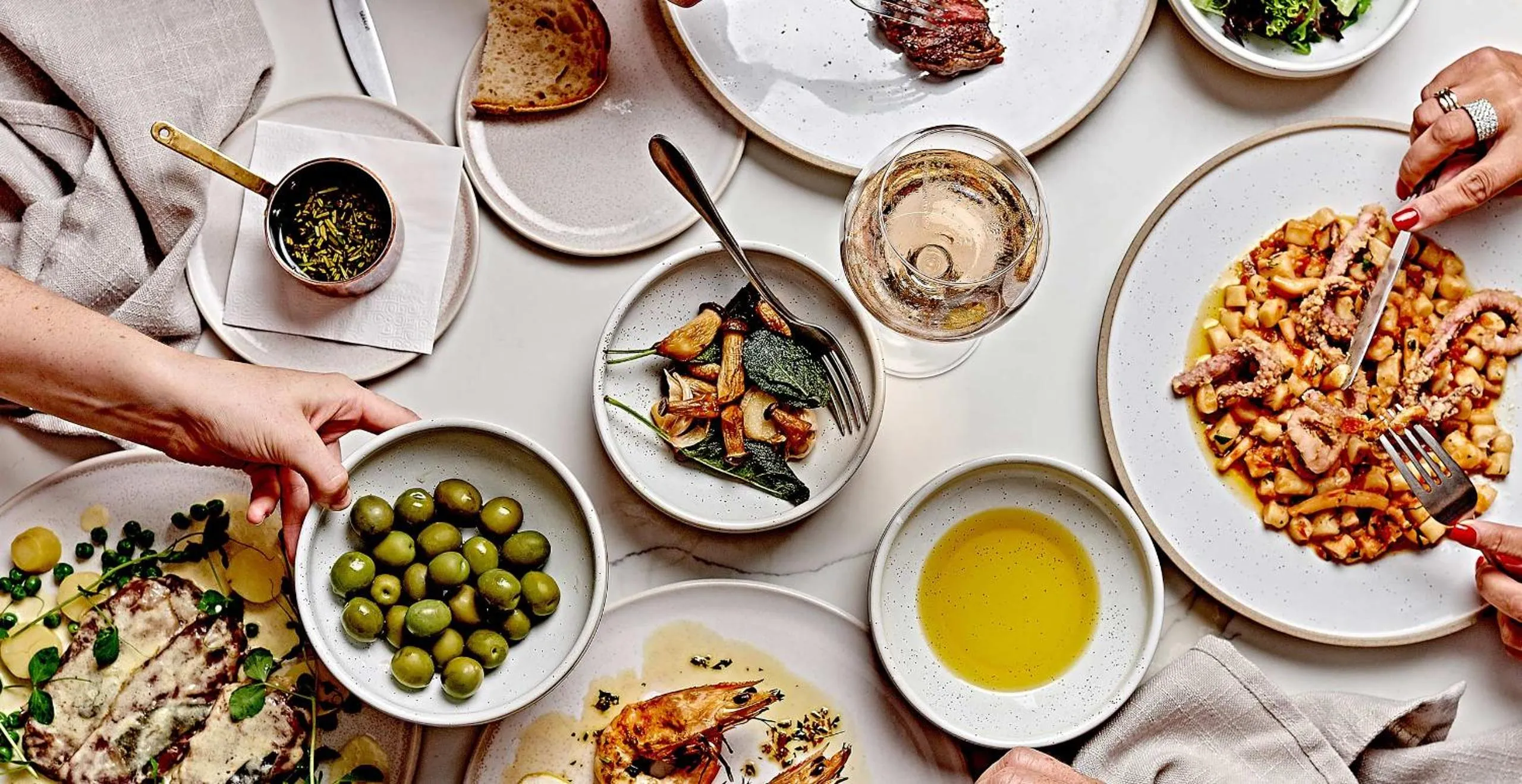 Food and drinks in Spicers Guesthouse