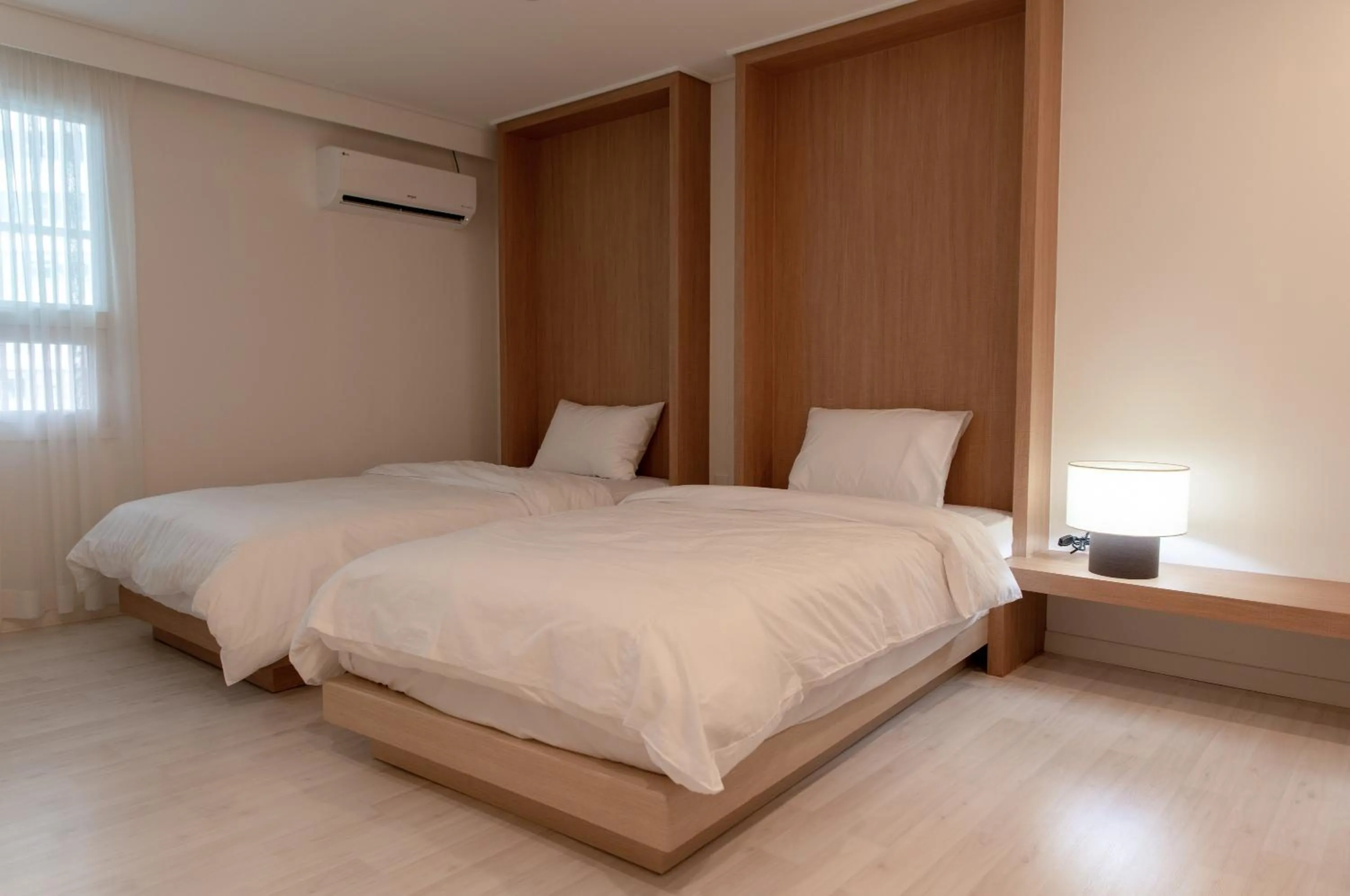 Bedroom, Bed in Hotel Kyungsung