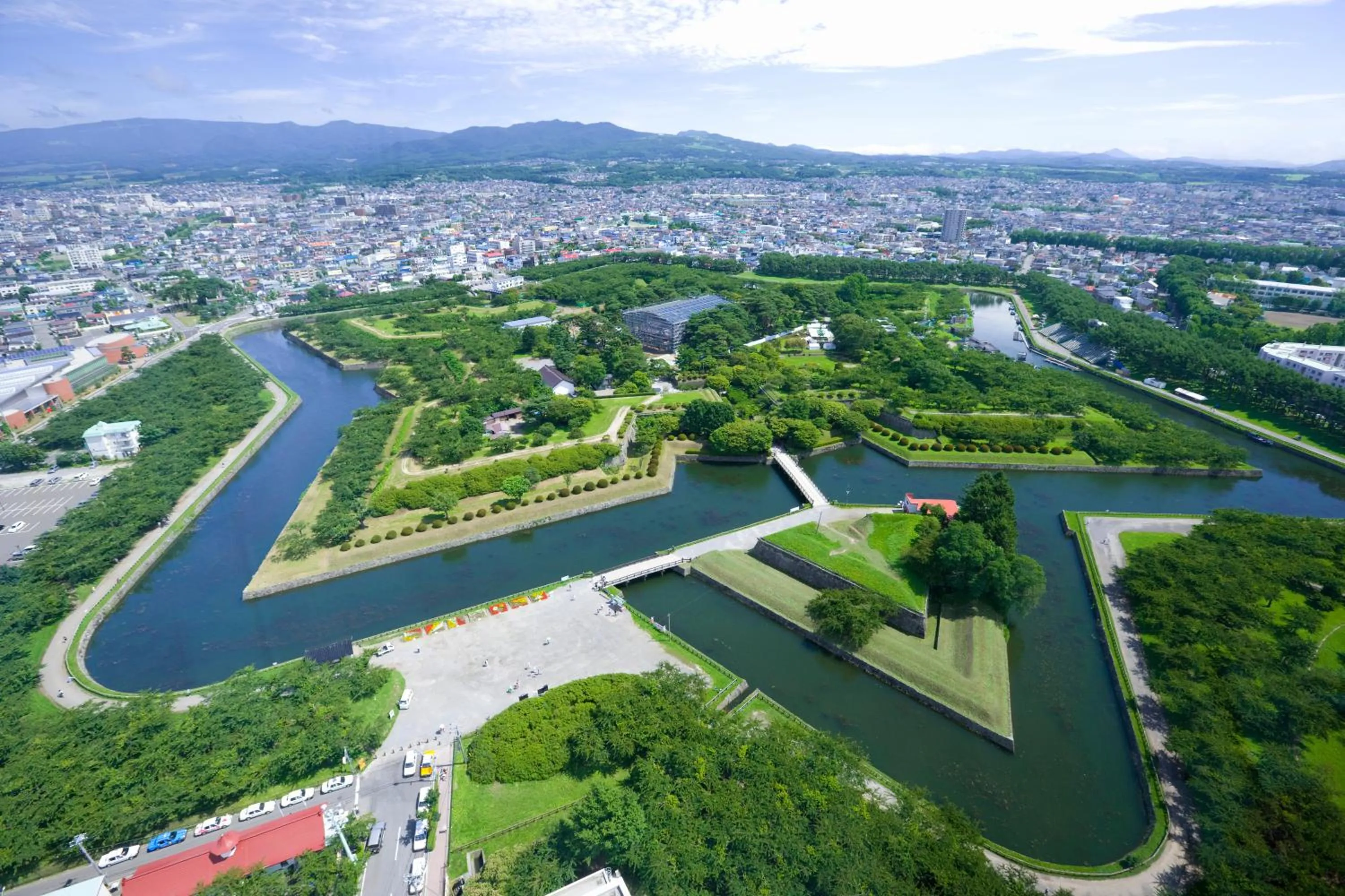 Nearby landmark in UNIZO INN Express Hakodate Ekimae