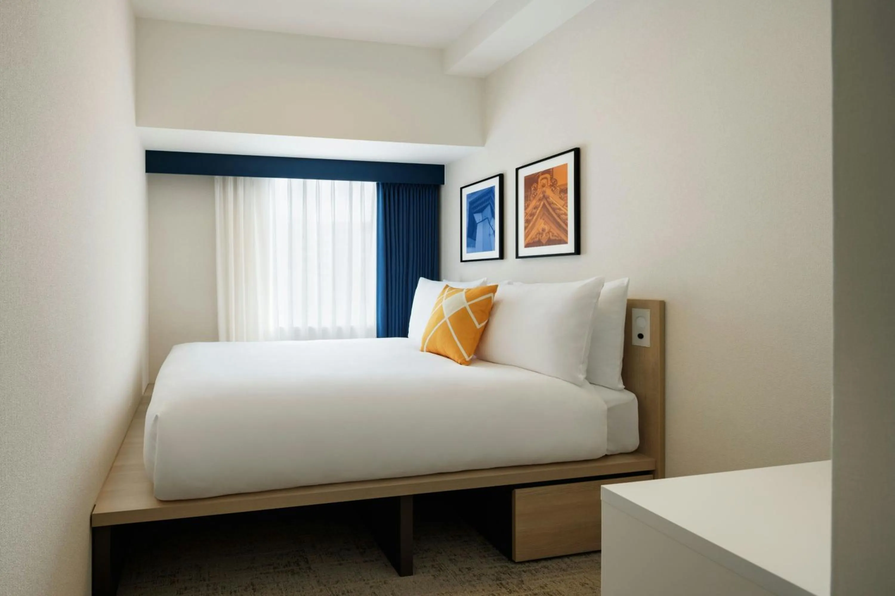 Photo of the whole room, Bed in Four Points Flex by Sheraton Hakodate Station