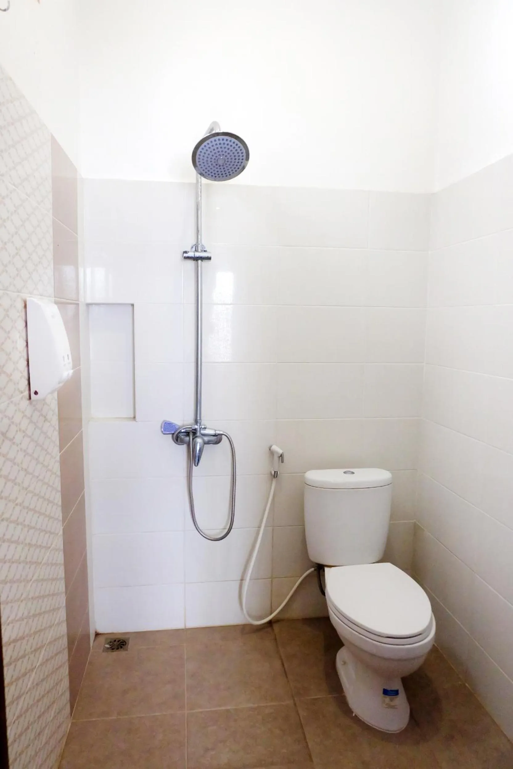 Toilet in Homestay Jogja dekat Malioboro by Simply Homy